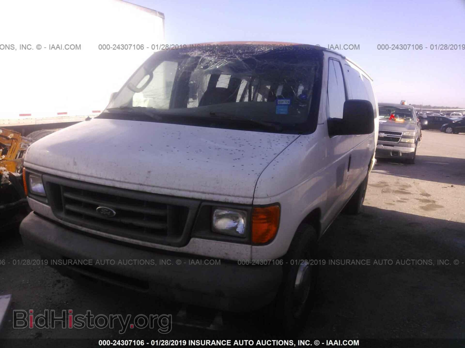 2006 FORD ECONOLINE - VIN: 1FBSS31L56HA93979 - Фото 2