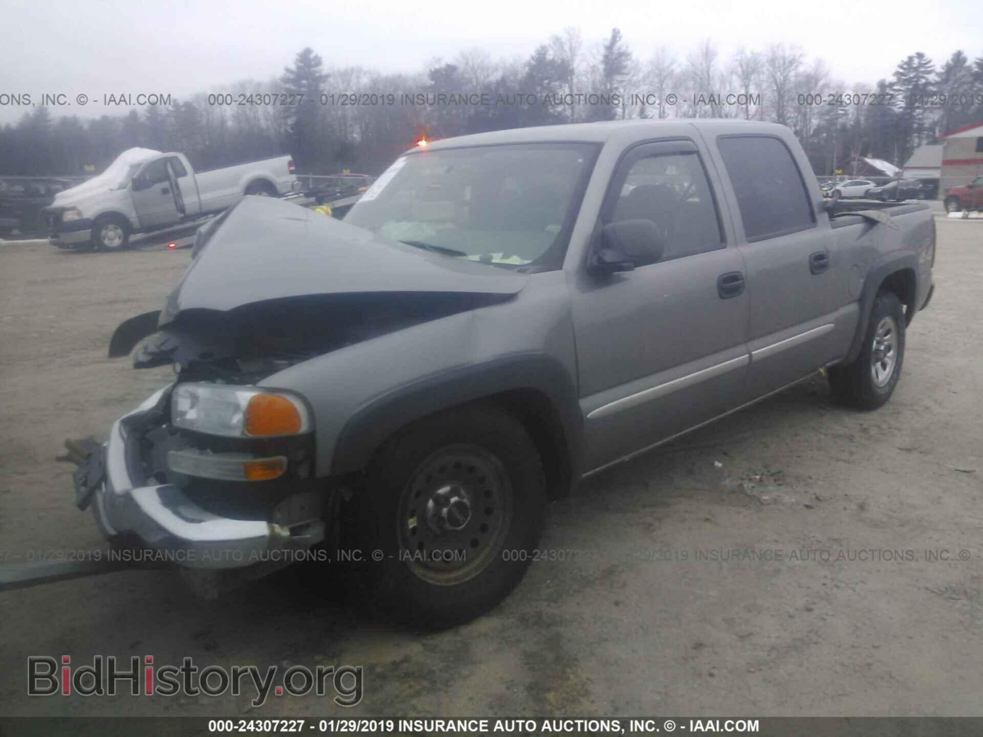 2007 GMC NEW SIERRA - VIN: 2GTEK13V671106870 - Фото 2