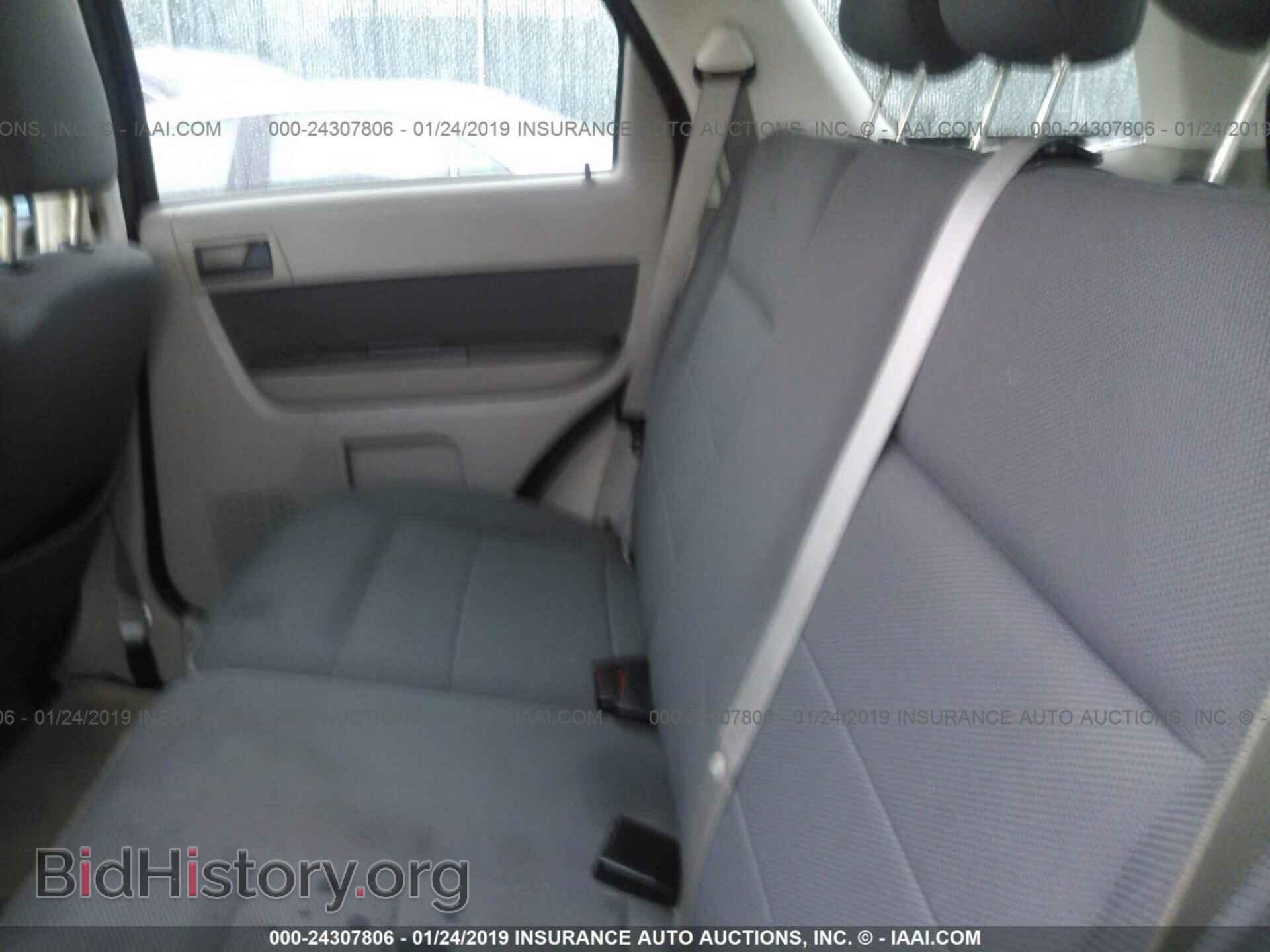 2009 FORD ESCAPE - VIN: 1FMCU93G59KA87664 - Фото 8