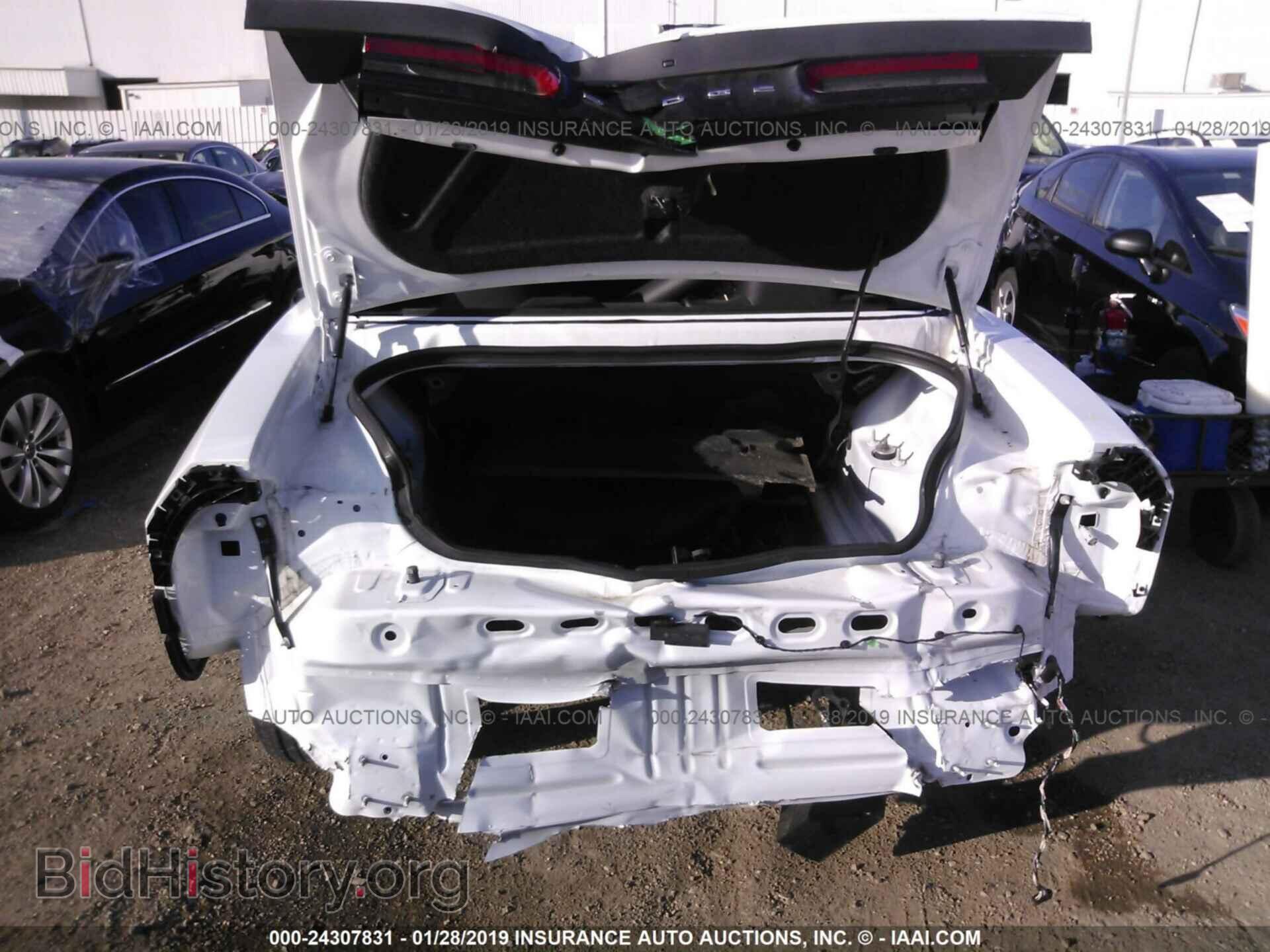 2018 DODGE CHALLENGER - VIN: 2C3CDZAG1JH246106 - Photo 6