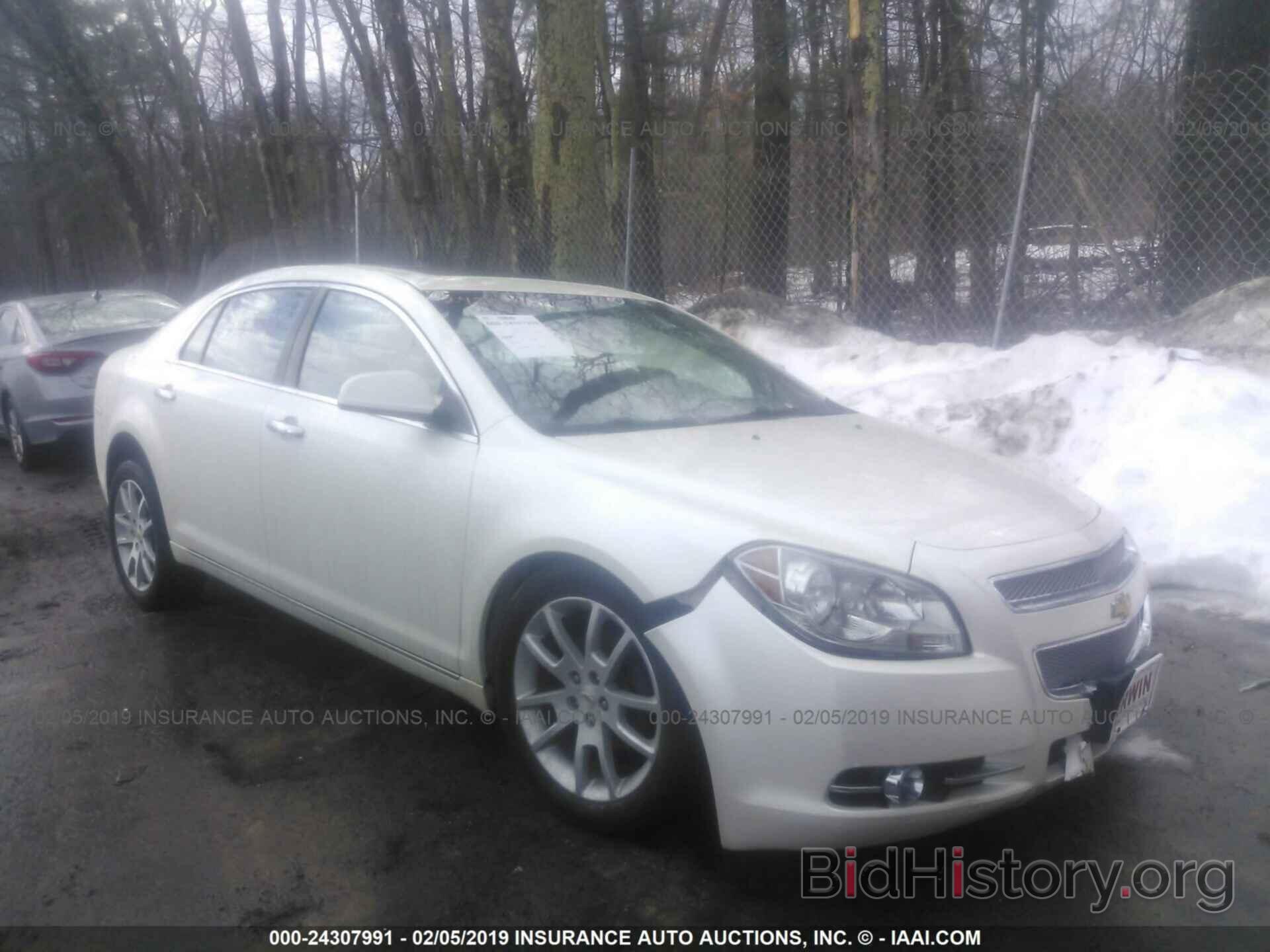 Photo 1G1ZE5E10BF318152 - CHEVROLET MALIBU 2011