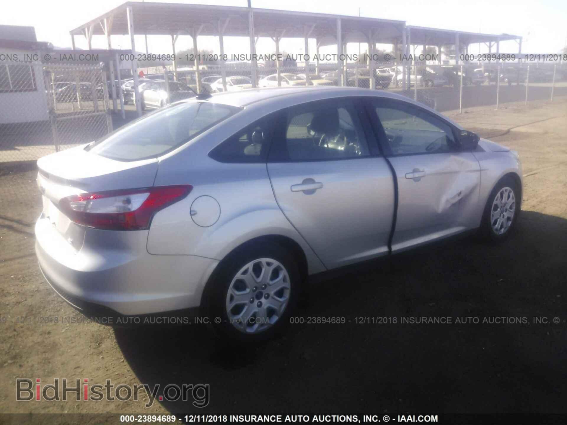 2012 FORD FOCUS - VIN: 1FAHP3F2XCL106800 - Photo 4