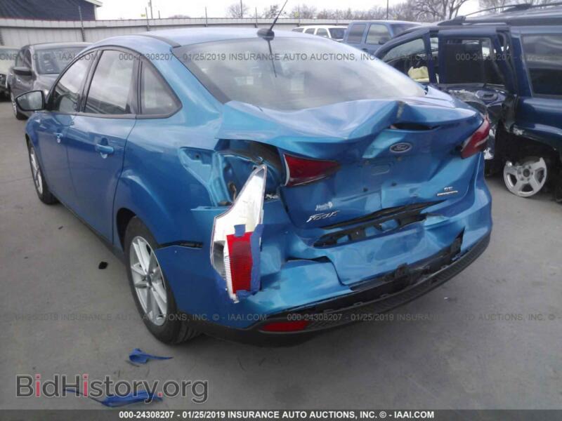 2016 Ford FOCUS (VIN 1FADP3F21GL351070) — фото 3 из 10