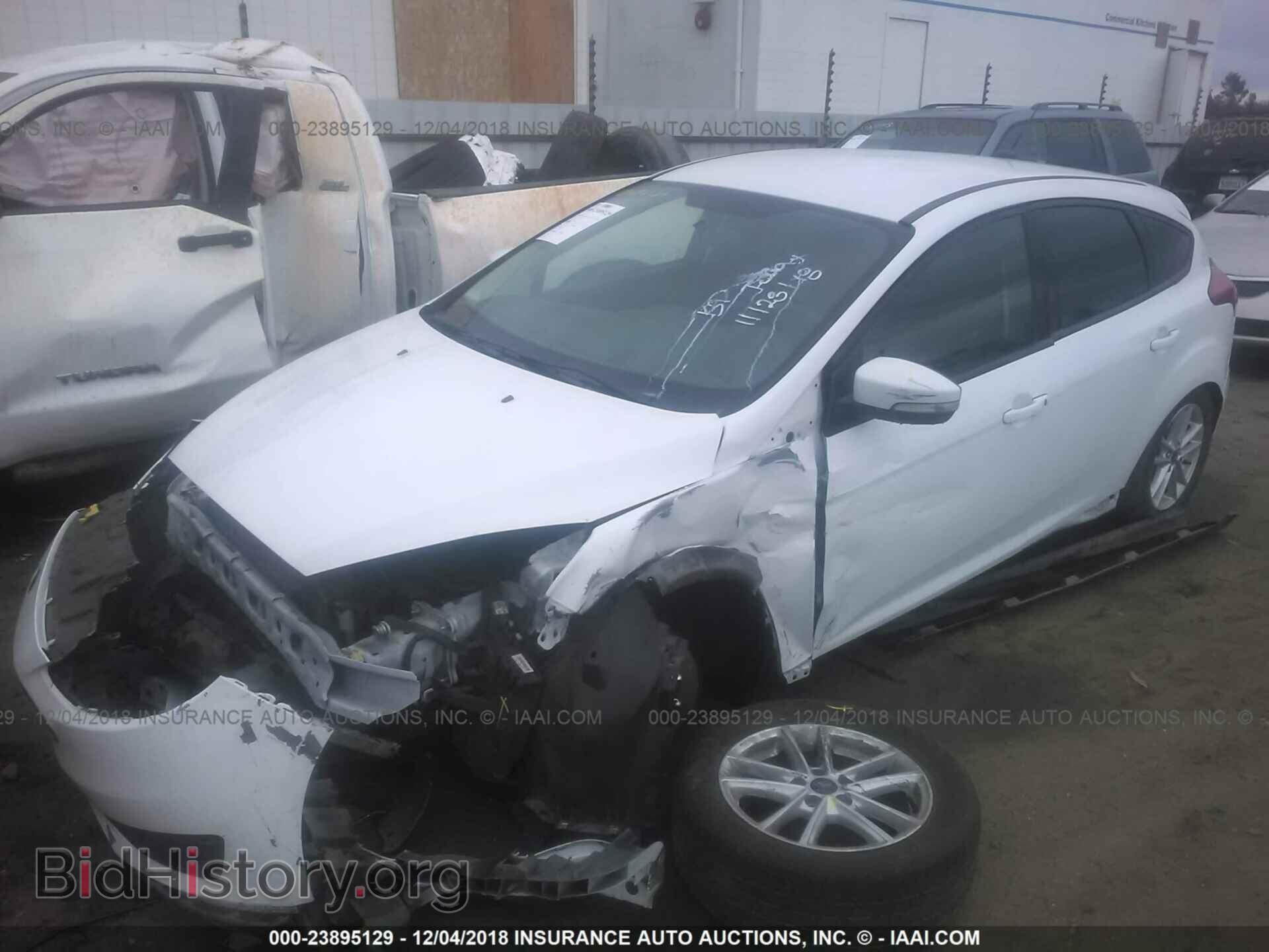 2016 FORD FOCUS - VIN: 1FADP3K21GL347932 - Фото 2