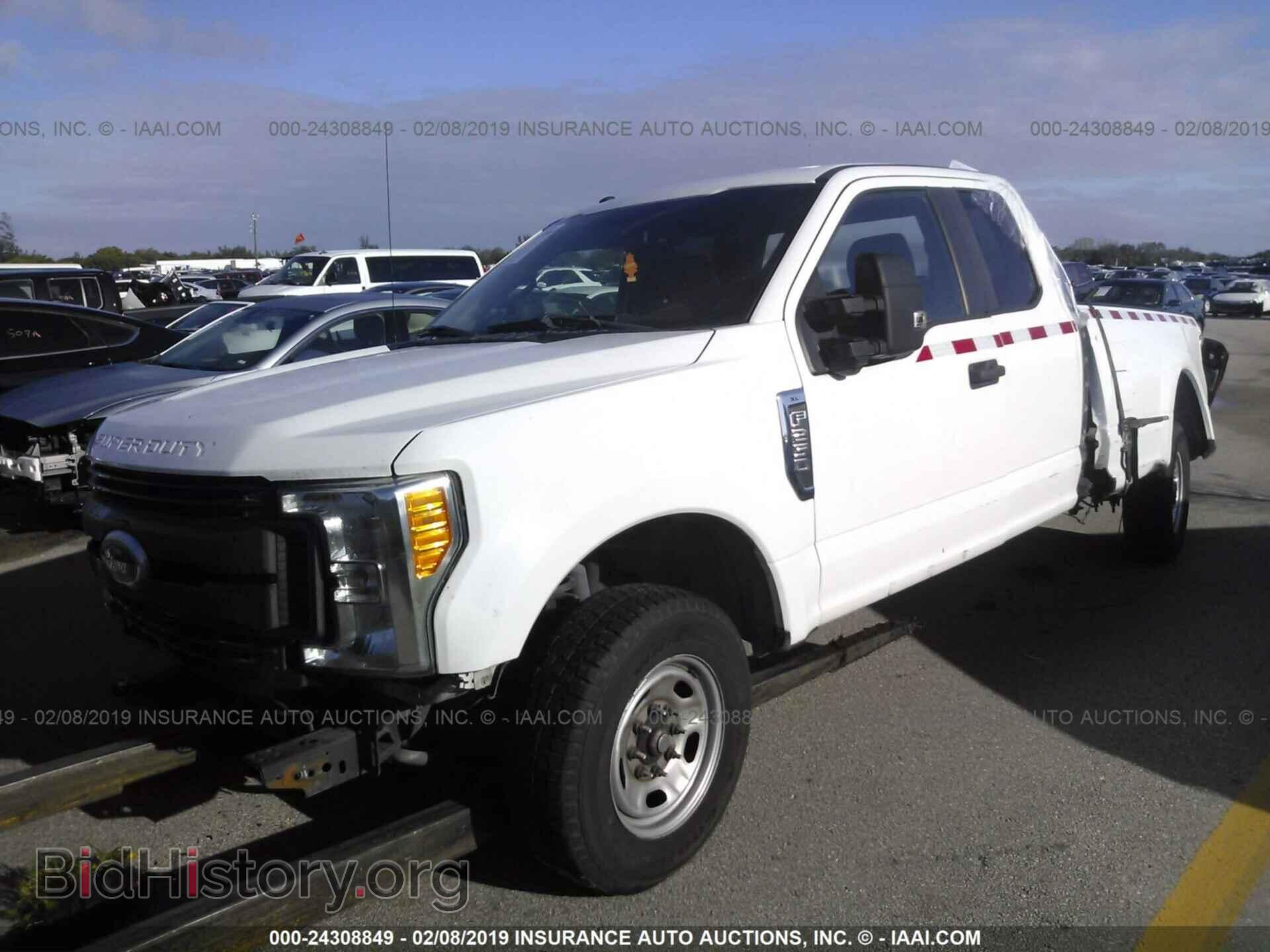 2017 FORD F250 - VIN: 1FT7X2A6XHEC33231 - Фото 2