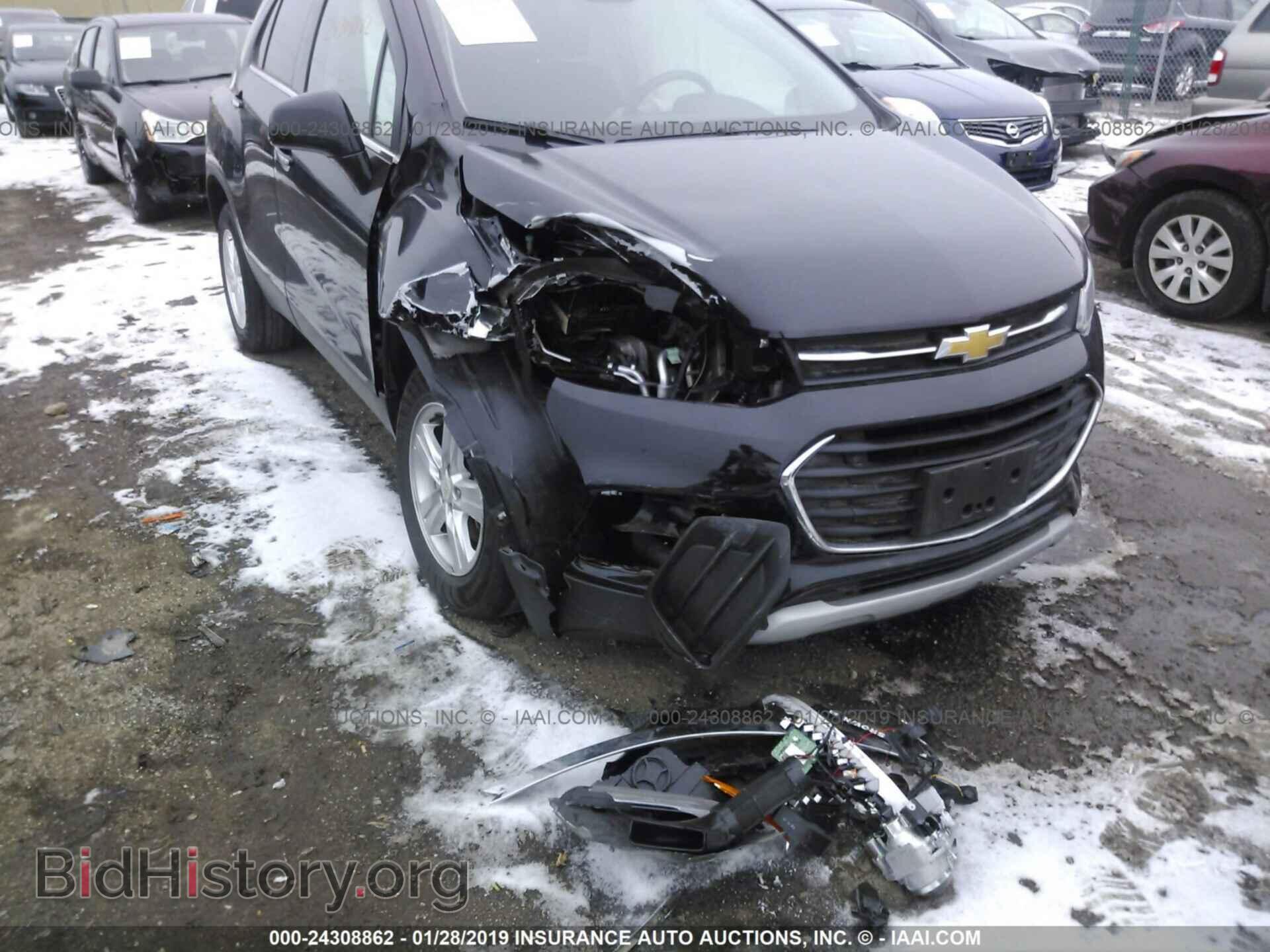 2017 CHEVROLET TRAX - VIN: 3GNCJPSB2HL274176 - Фото 6