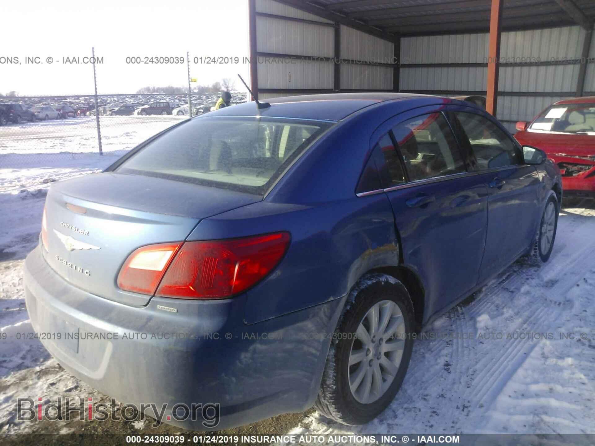 2010 CHRYSLER SEBRING - VIN: 1C3CC5FB3AN117090 - Photo 6