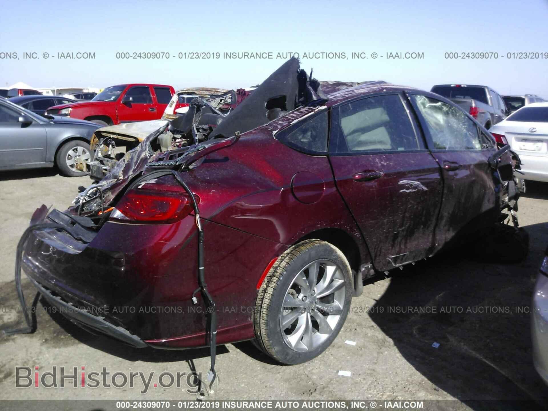 2016 CHRYSLER 200 - VIN: 1C3CCCBB1GN146140 - Фото 4