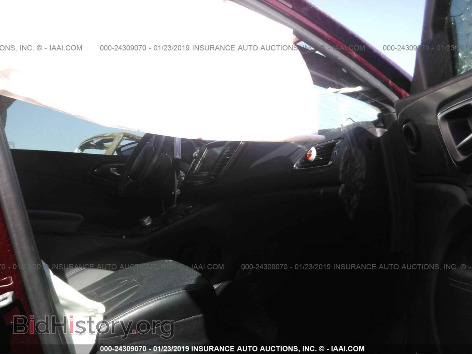 2016 CHRYSLER 200 - VIN: 1C3CCCBB1GN146140 - Фото 5