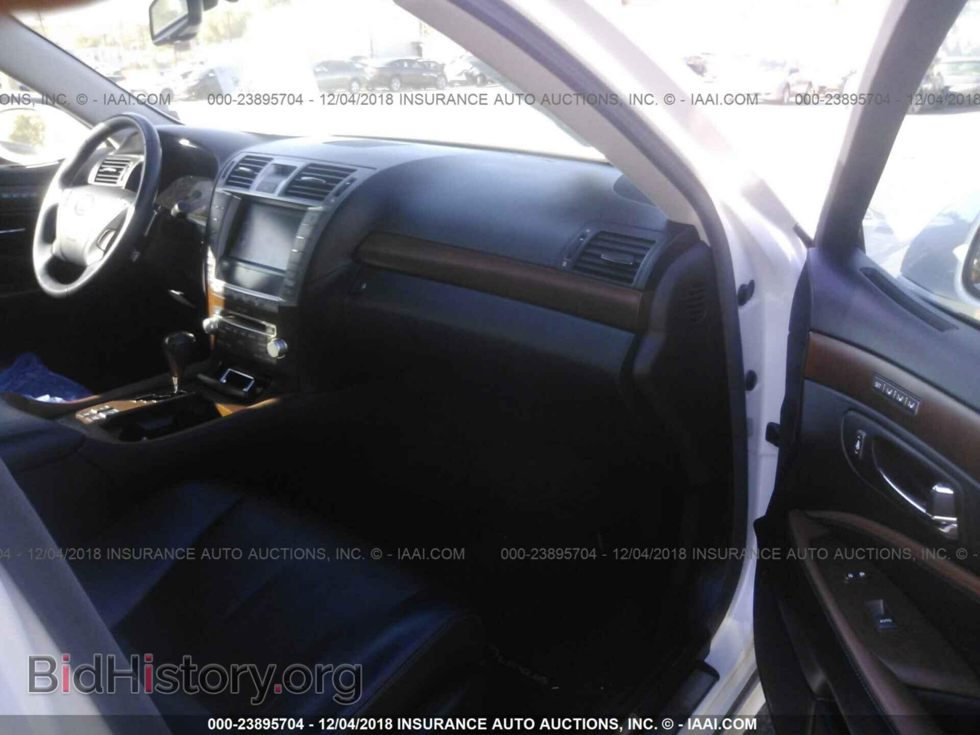 2011 LEXUS LS - VIN: JTHBL5EF8B5103259 - Фото 5