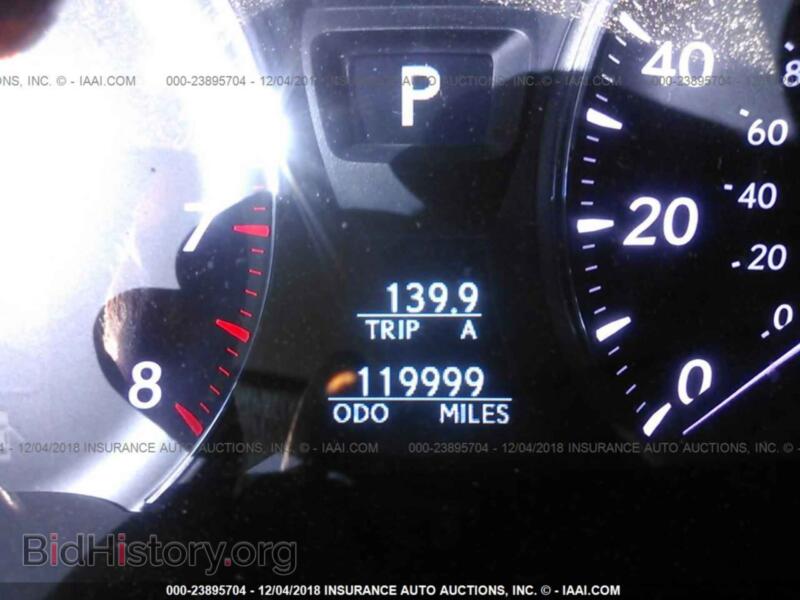 2011 Lexus LS (VIN JTHBL5EF8B5103259) — photo 7 of 10