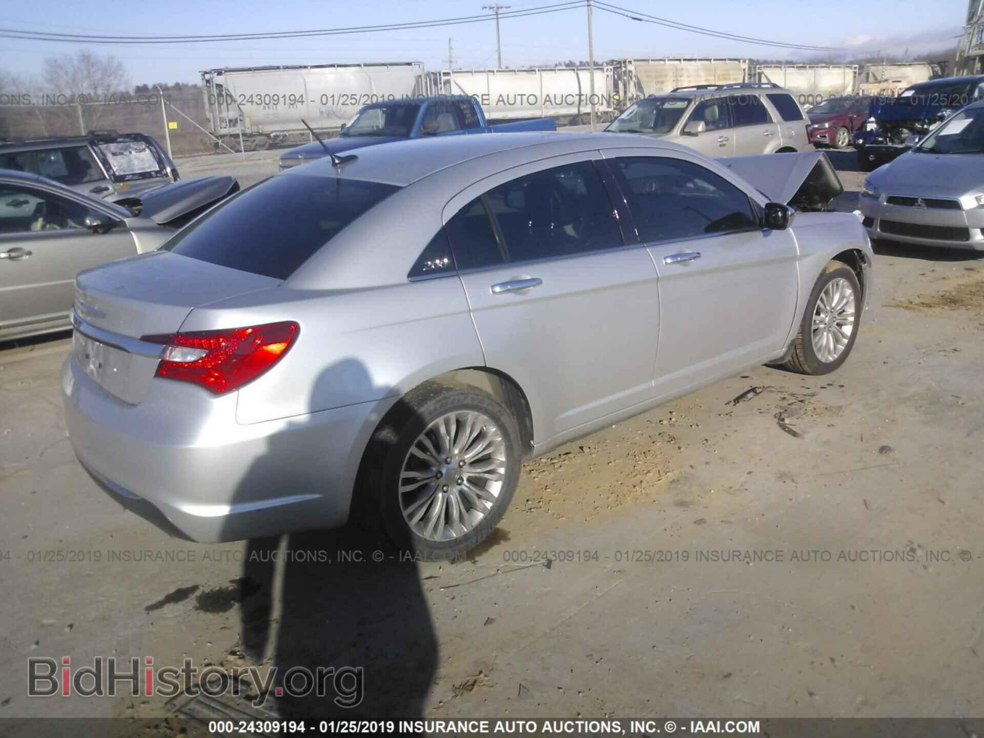 2012 CHRYSLER 200 - VIN: 1C3CCBCB8CN197220 - Фото 4