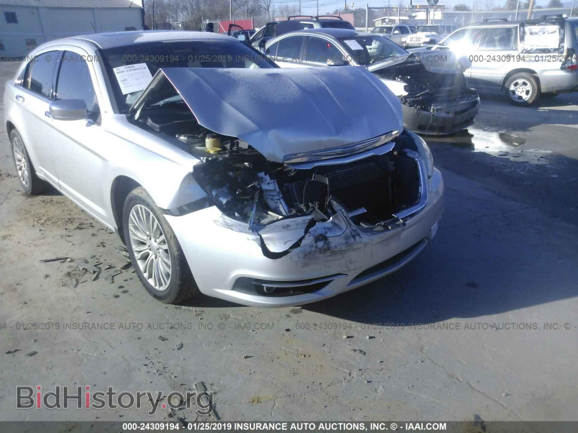 2012 CHRYSLER 200 - VIN: 1C3CCBCB8CN197220 - Фото 6