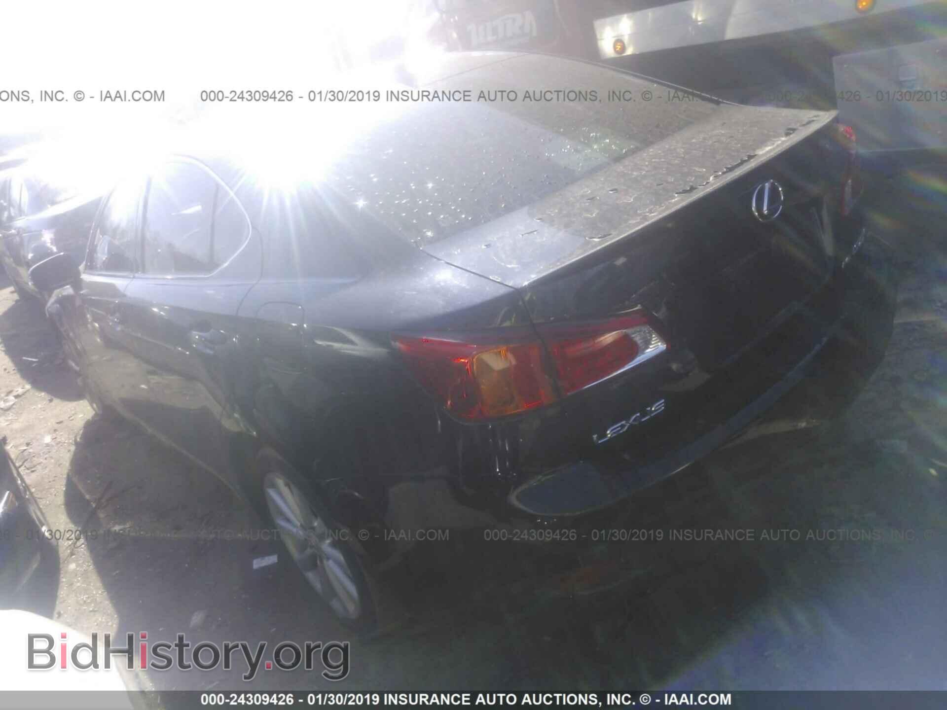 2010 LEXUS IS - VIN: JTHCF5C27A5037569 - Photo 3