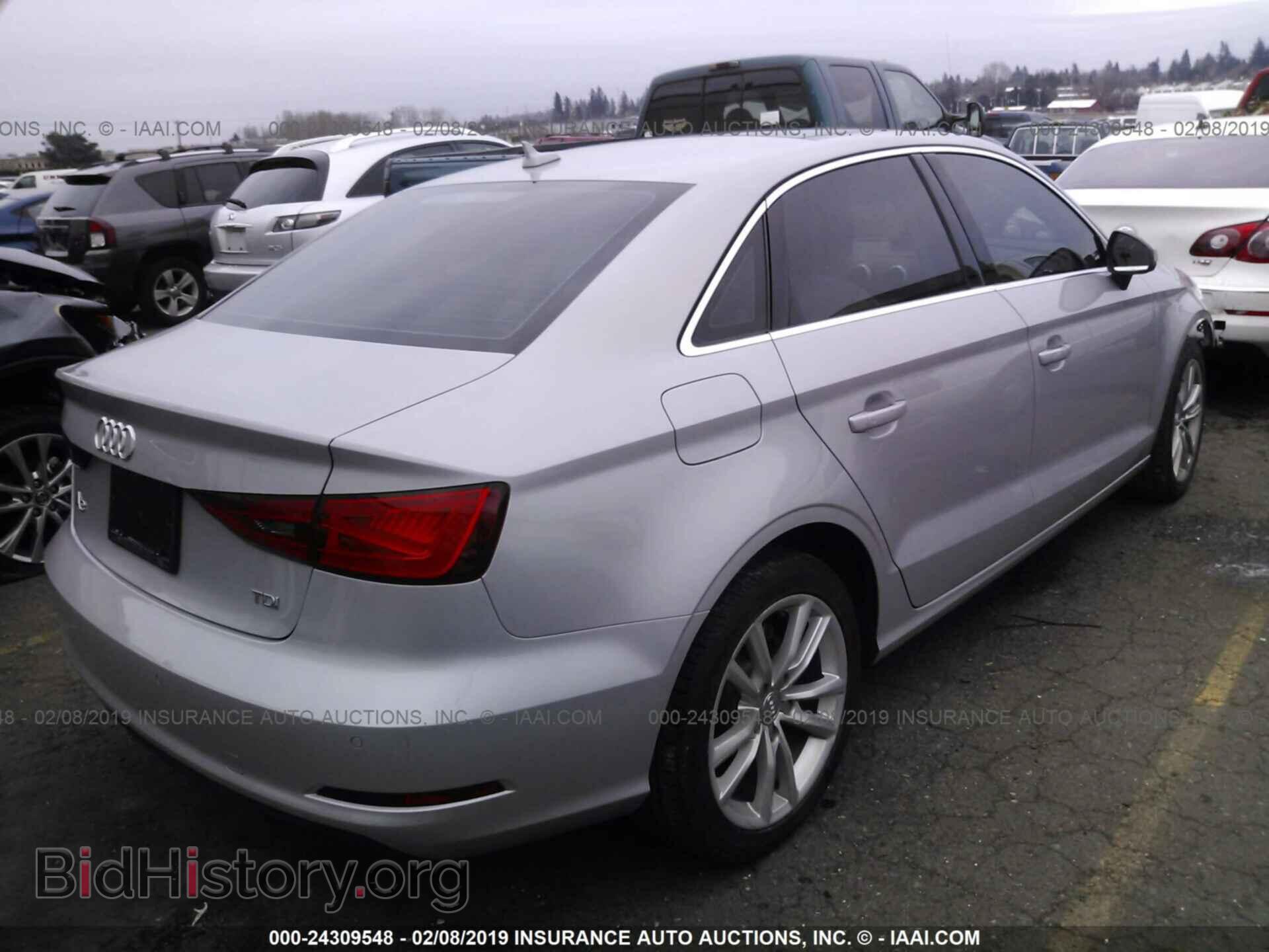 2015 AUDI A3 - VIN: WAUAJGFF2F1070704 - Фото 4