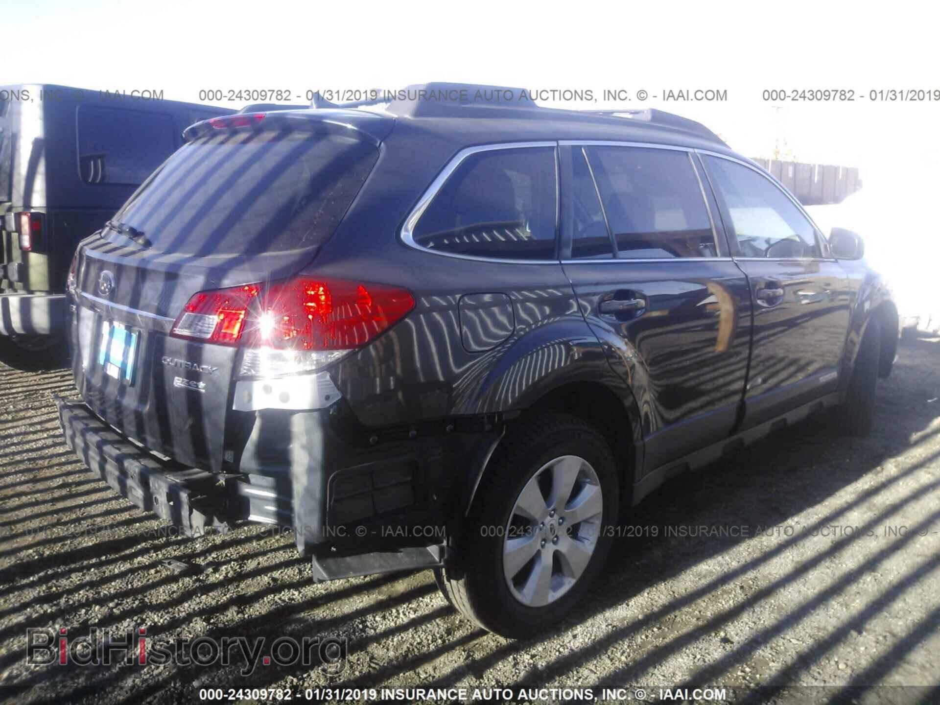 2011 SUBARU OUTBACK - VIN: 4S4BRBKC6B3446748 - Фото 4