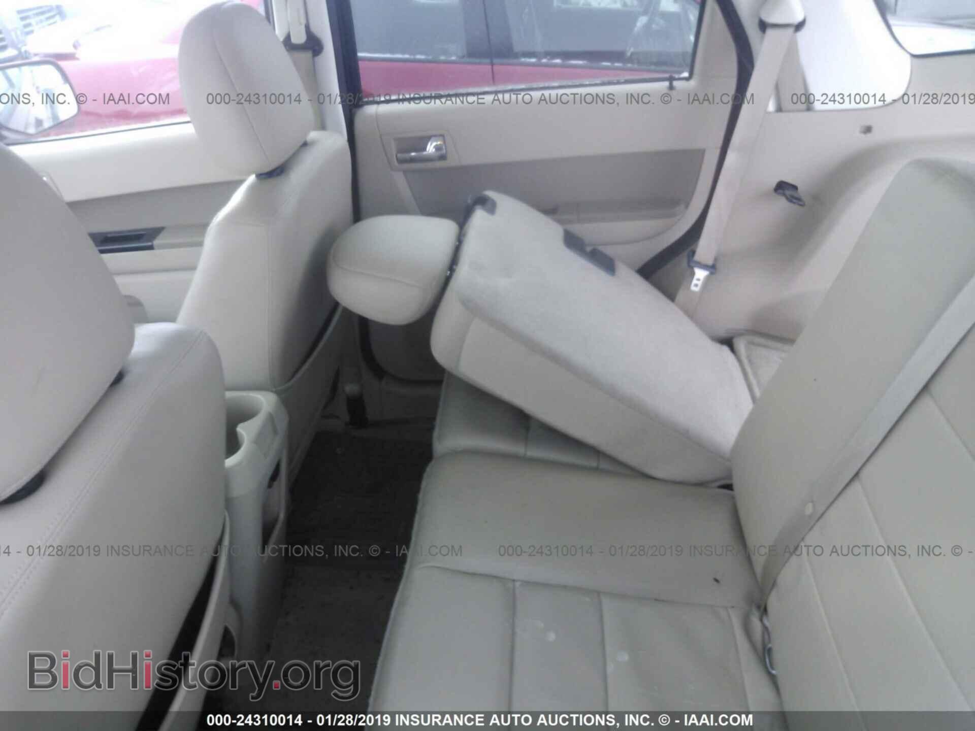 2011 FORD ESCAPE - VIN: 1FMCU9EG7BKB97876 - Фото 8