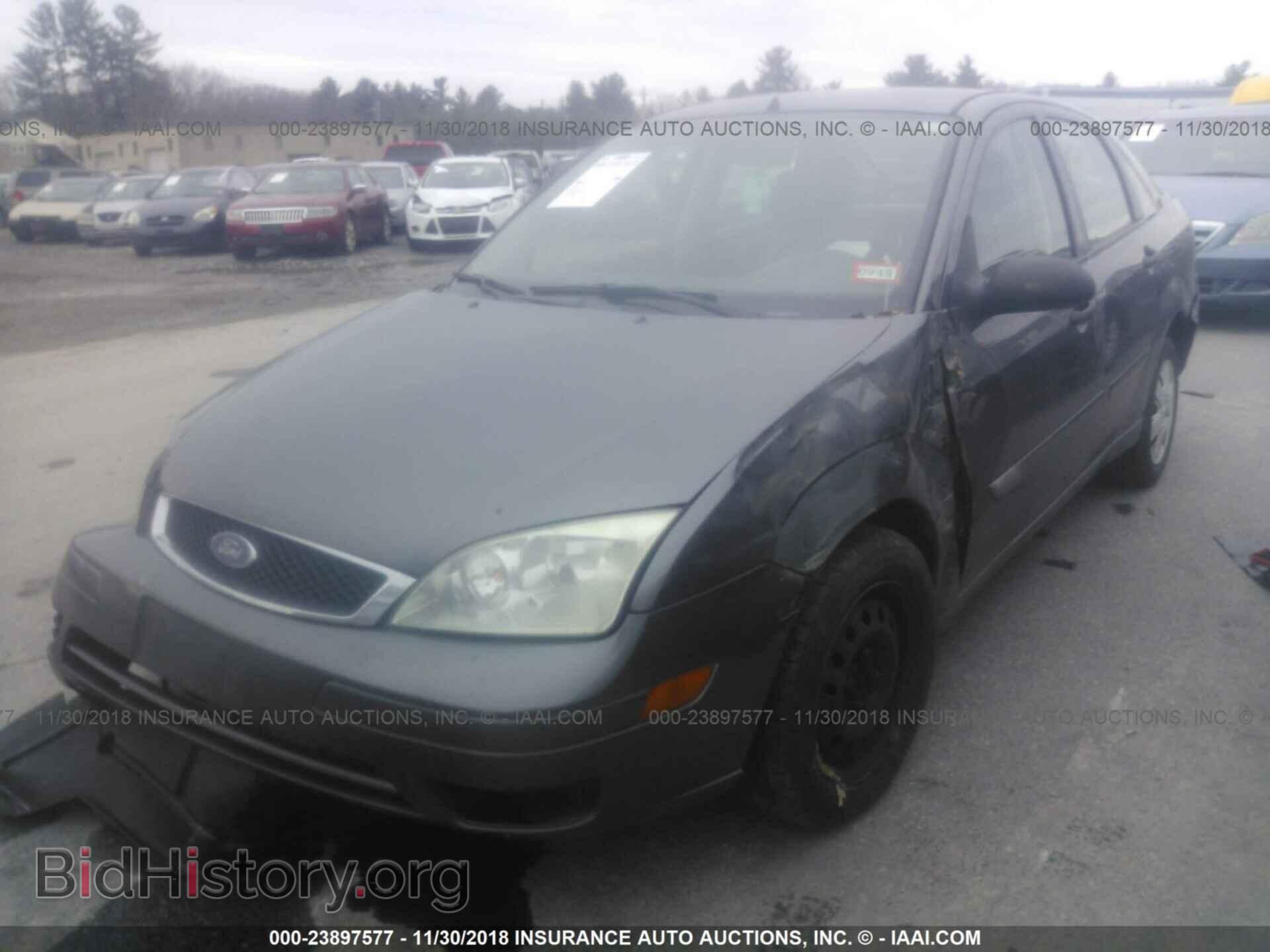2007 FORD FOCUS - VIN: 1FAFP34N77W300628 - Photo 2