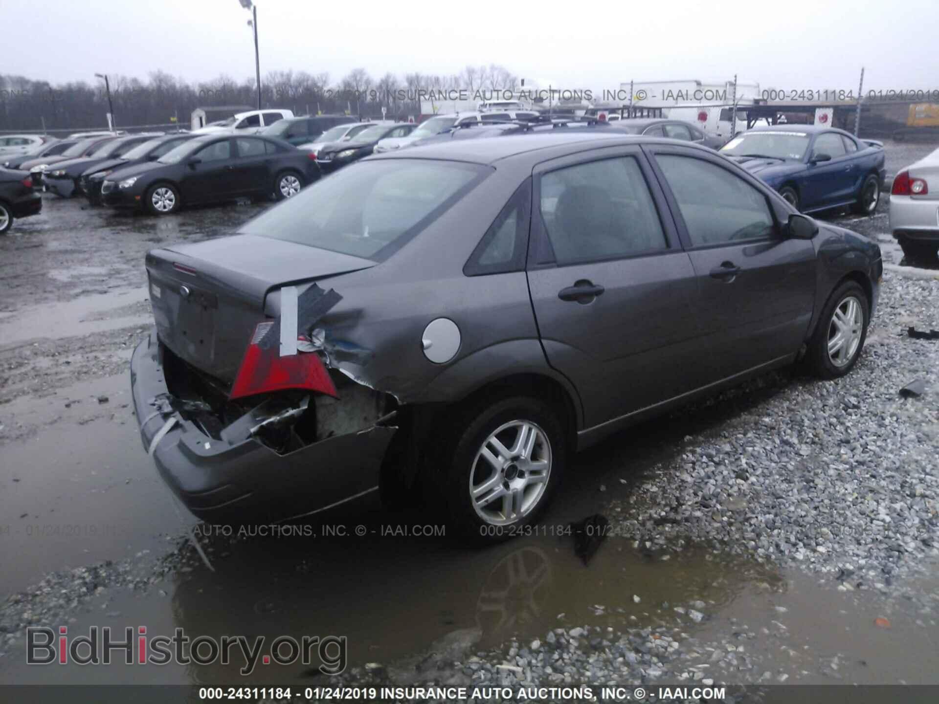 2007 FORD FOCUS - VIN: 1FAFP34NX7W206050 - Фото 4