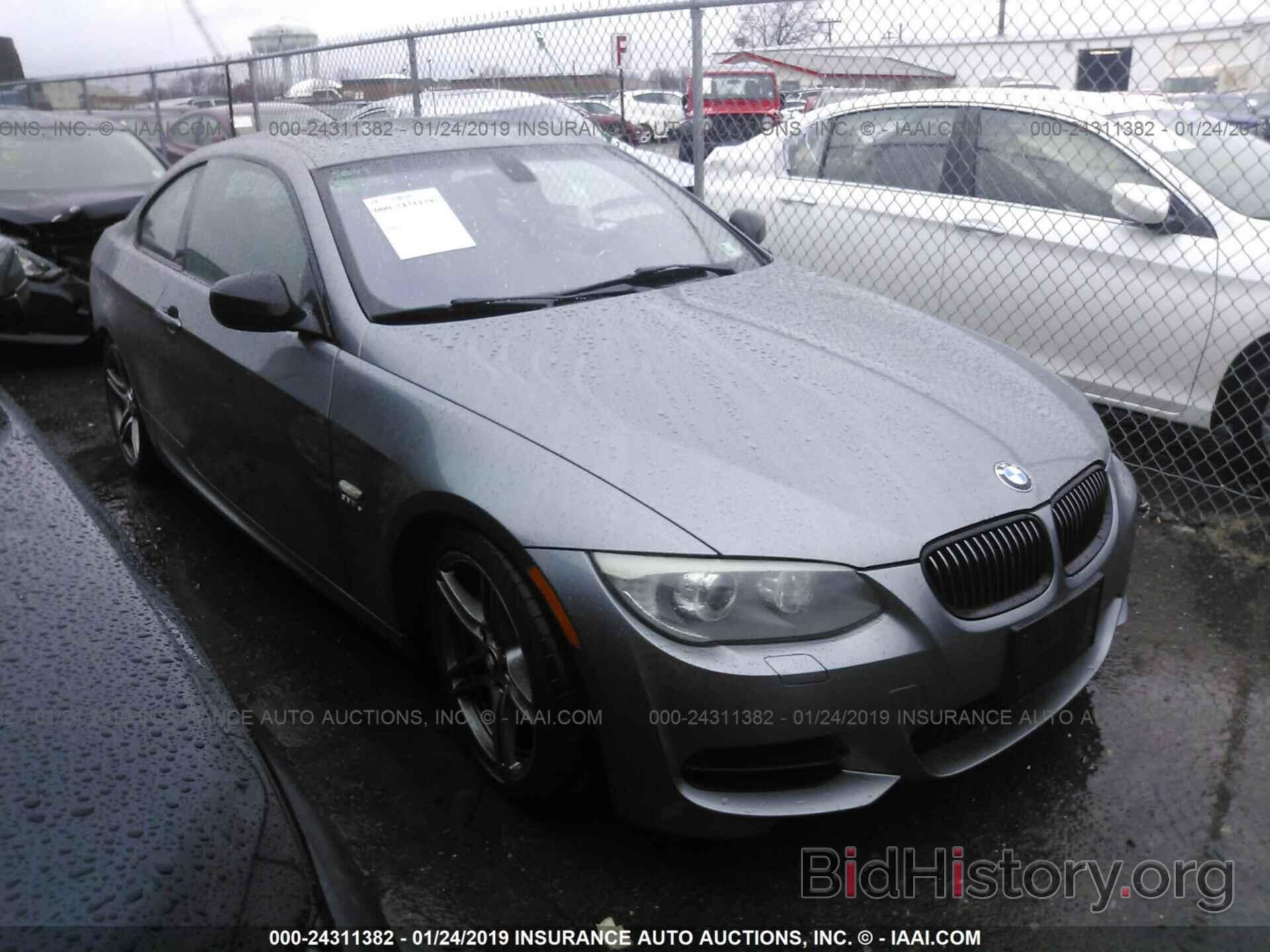 Photo WBAKG1C58BE362582 - BMW 335 2011