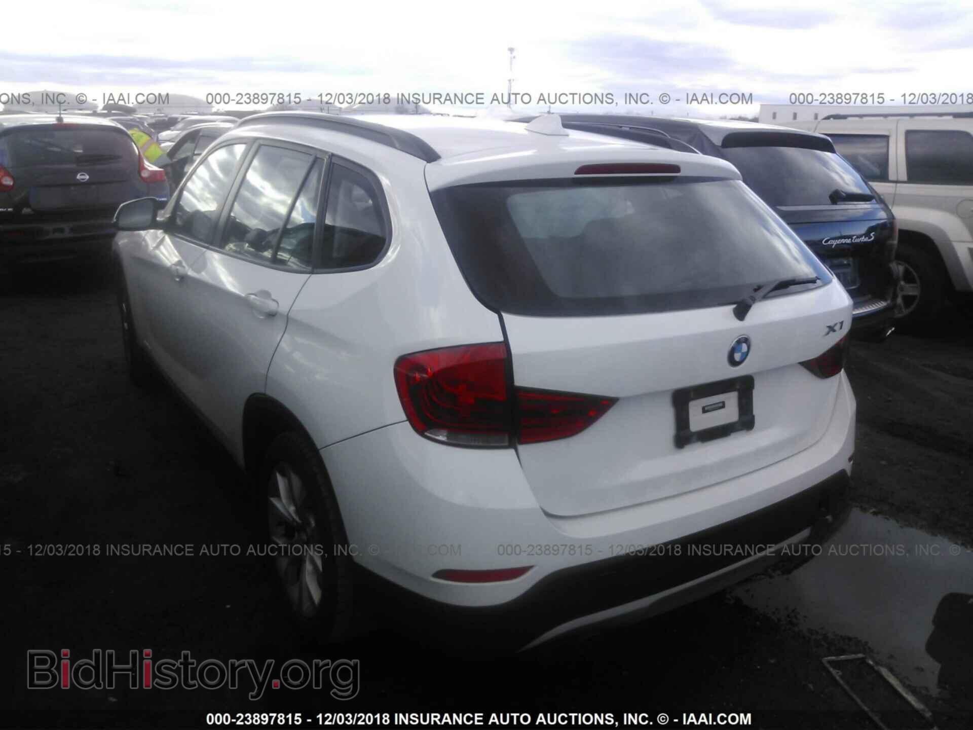 2014 BMW X1 - VIN: WBAVL1C55EVY17367 - Фото 3