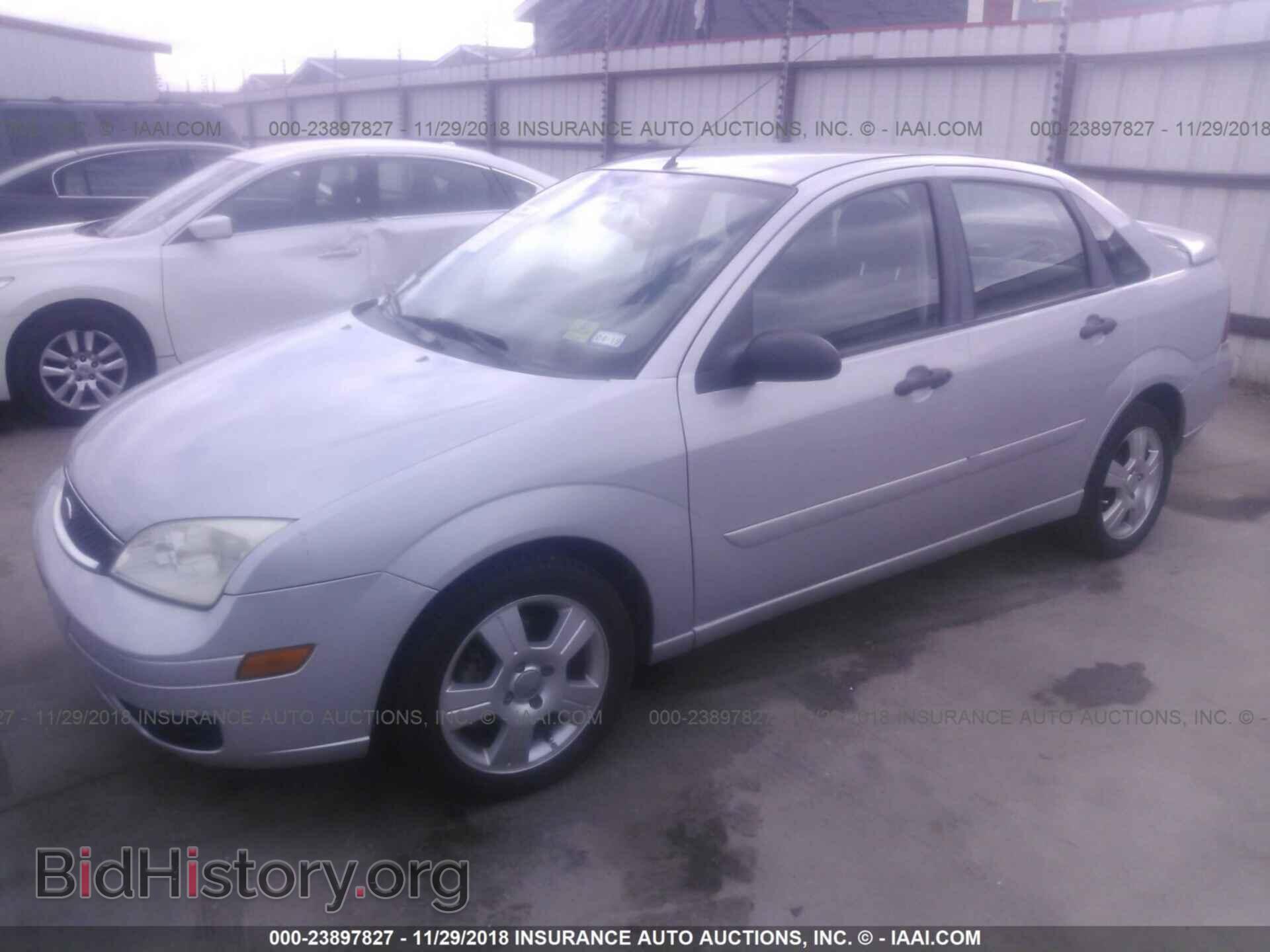 2007 FORD FOCUS - VIN: 1FAHP34N27W307589 - Photo 2