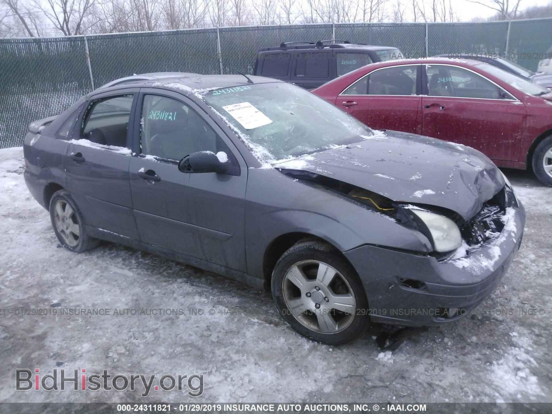 Фотография 1FAFP34N35W292119 - FORD FOCUS 2005