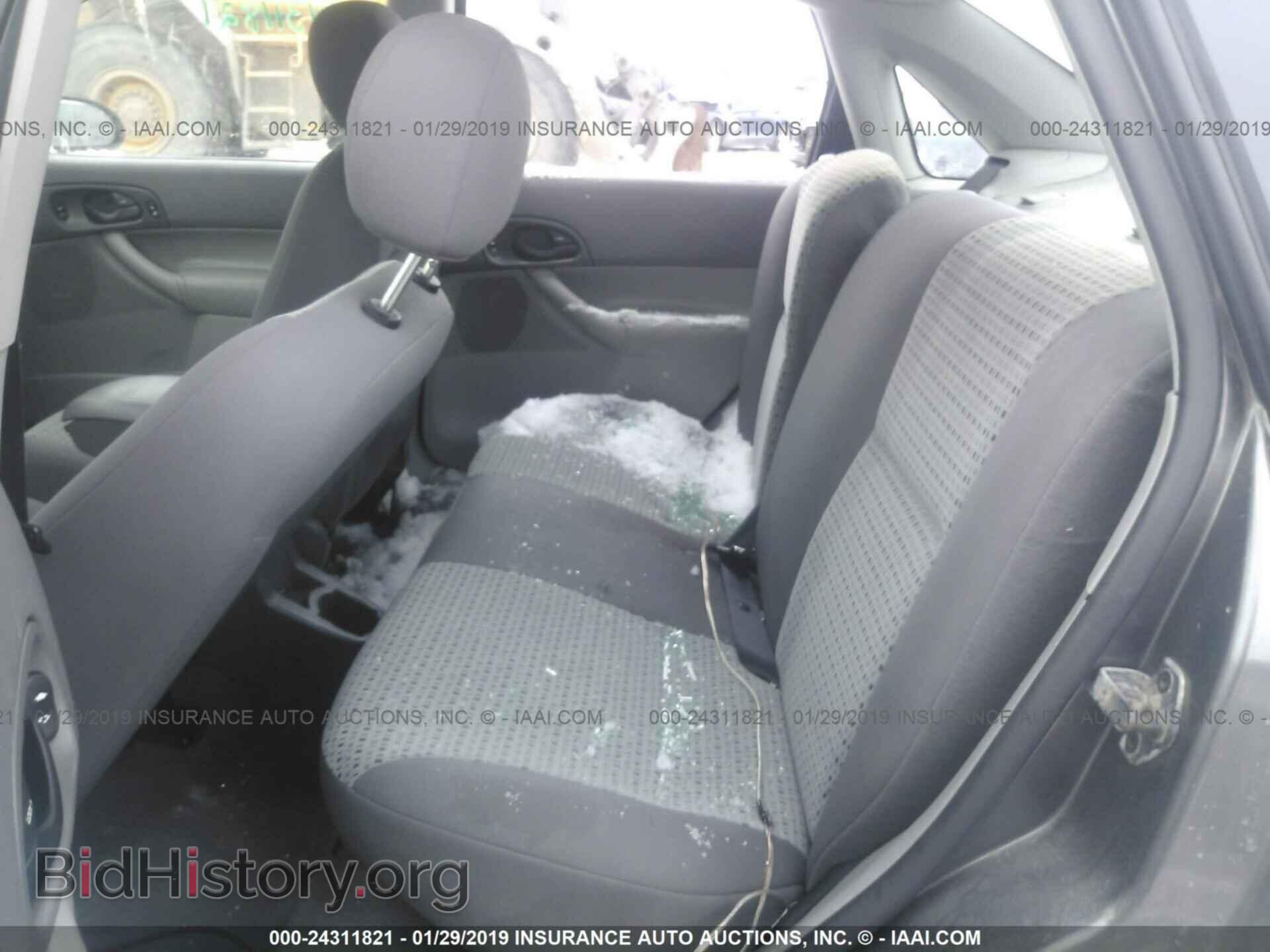 2005 FORD FOCUS - VIN: 1FAFP34N35W292119 - Photo 8