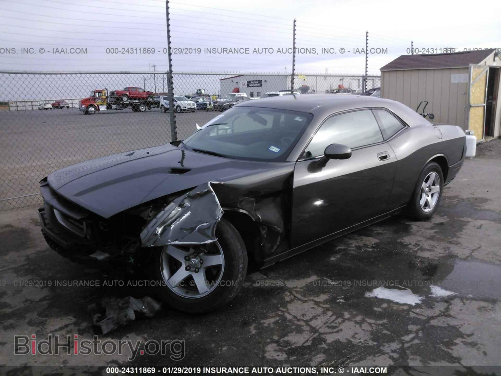 2010 DODGE CHALLENGER - VIN: 2B3CJ4DV6AH166660 - Photo 2