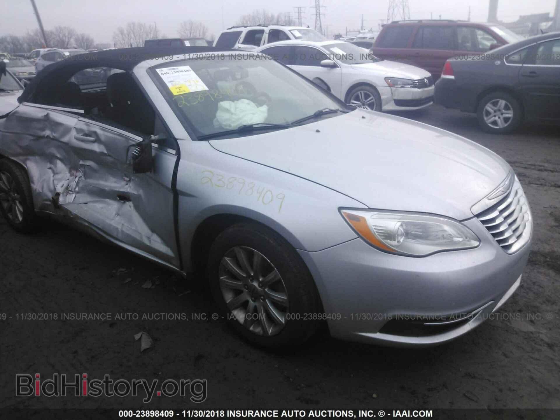 Photo 1C3BC2EB3BN500265 - CHRYSLER 200 2011