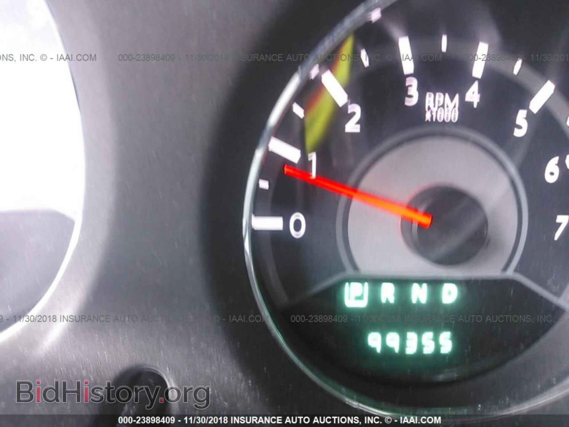 2011 CHRYSLER 200 - VIN: 1C3BC2EB3BN500265 - Photo 7