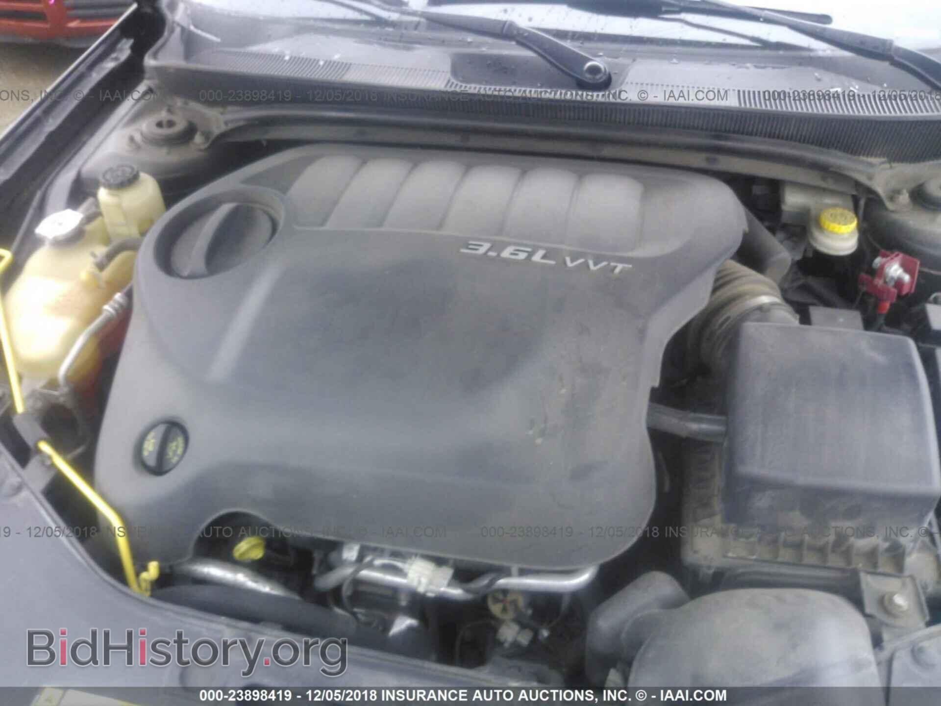 2011 CHRYSLER 200 - VIN: 1C3BC2FG9BN596784 - Фото 10
