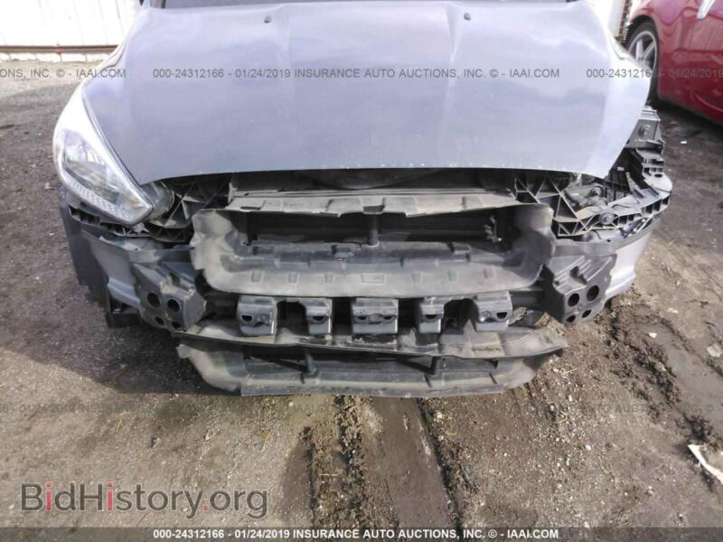 2016 Ford FOCUS (VIN 1FADP3F20GL360777) — photo 6 of 10