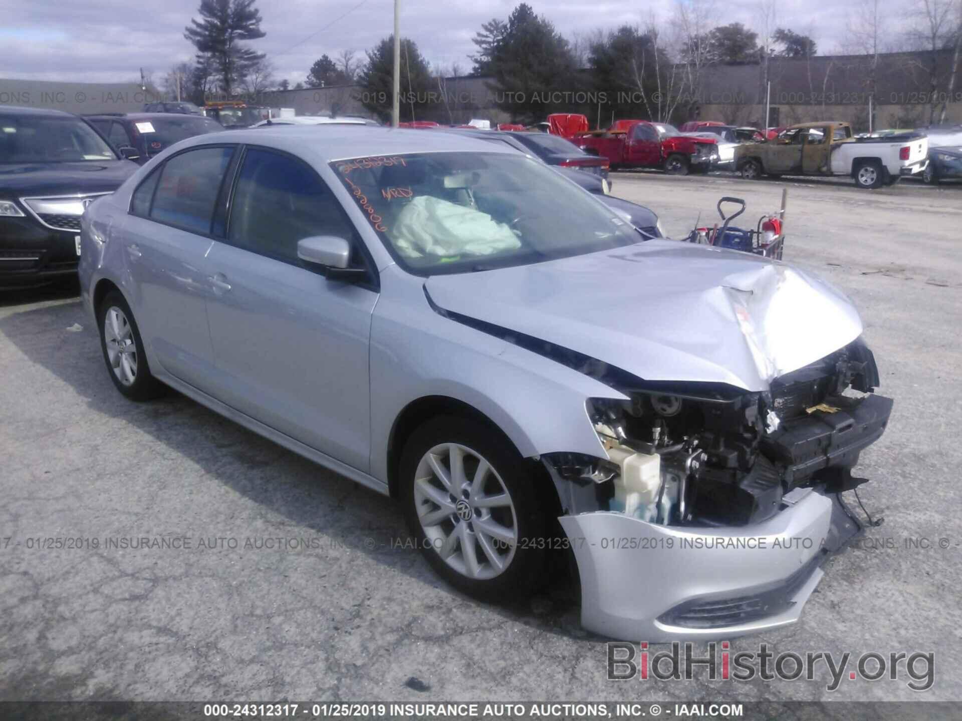 Photo 3VWDP7AJ8CM071748 - VOLKSWAGEN JETTA 2012