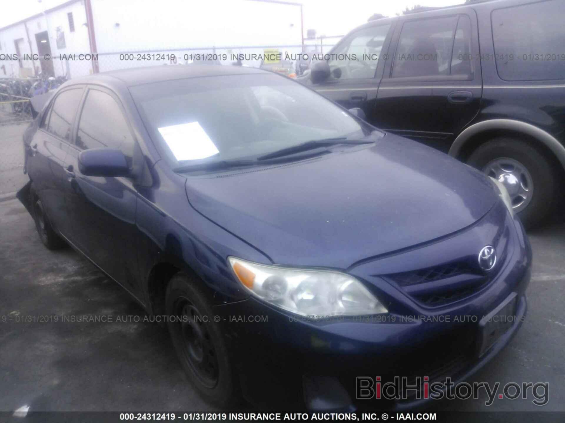 Photo 2T1BU4EE8BC569003 - TOYOTA COROLLA 2011