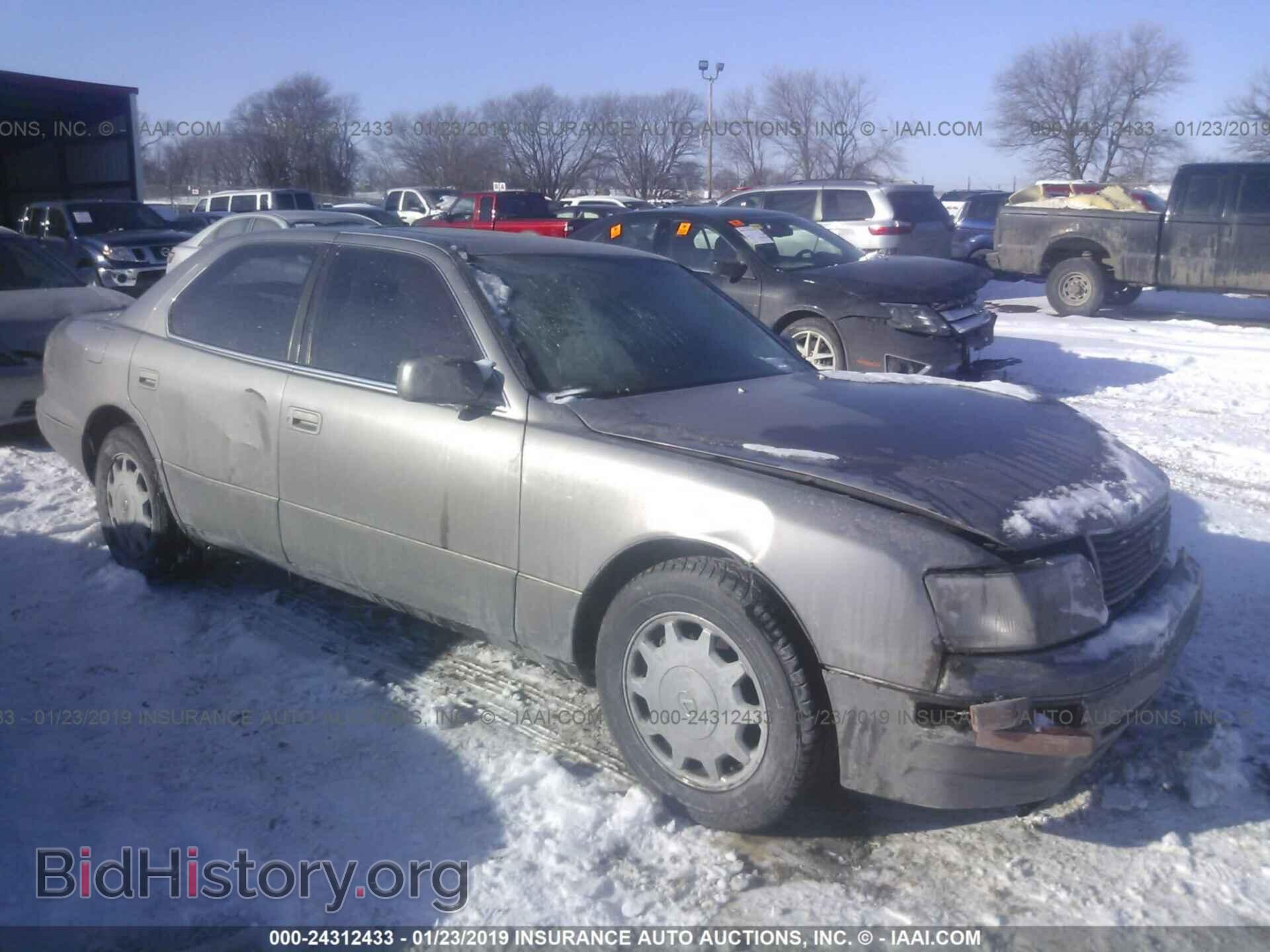Photo JT8BH22F3T0037366 - LEXUS LS 1996