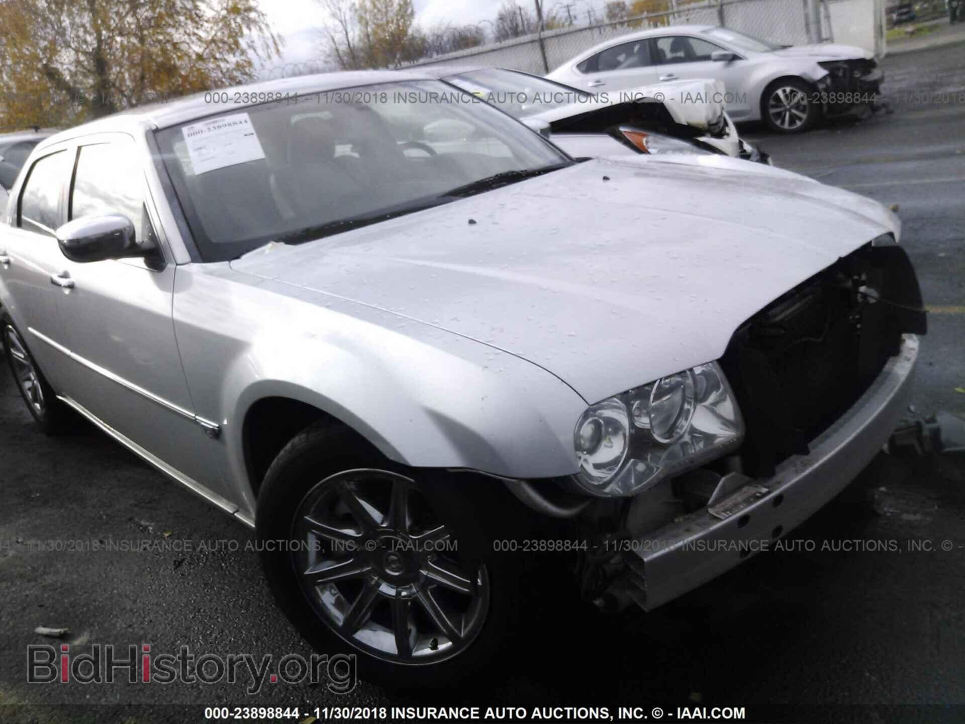 Фотография 2C3AA63H85H633617 - CHRYSLER 300C 2005