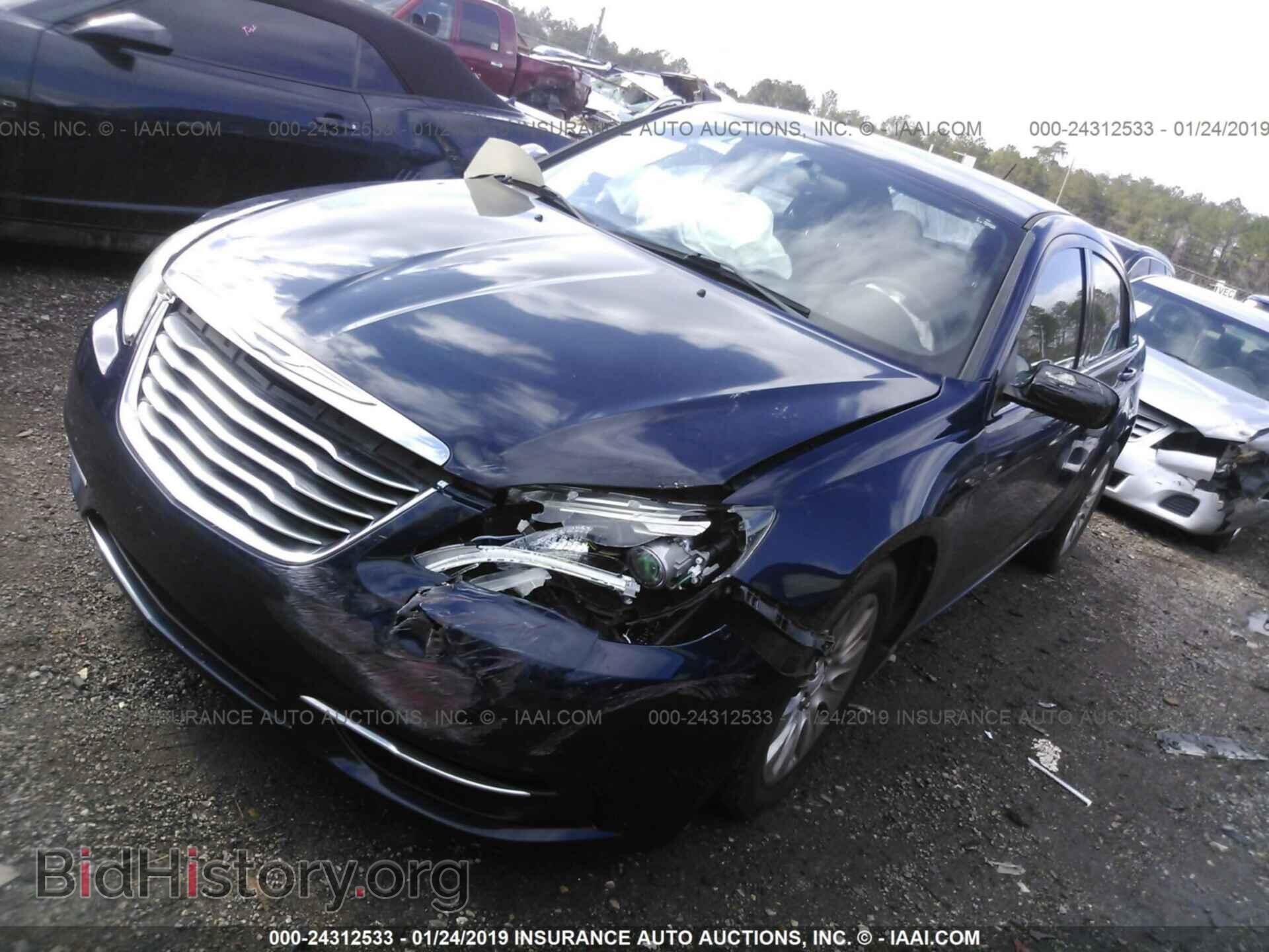 2013 CHRYSLER 200 - VIN: 1C3CCBAB4DN733309 - Photo 2