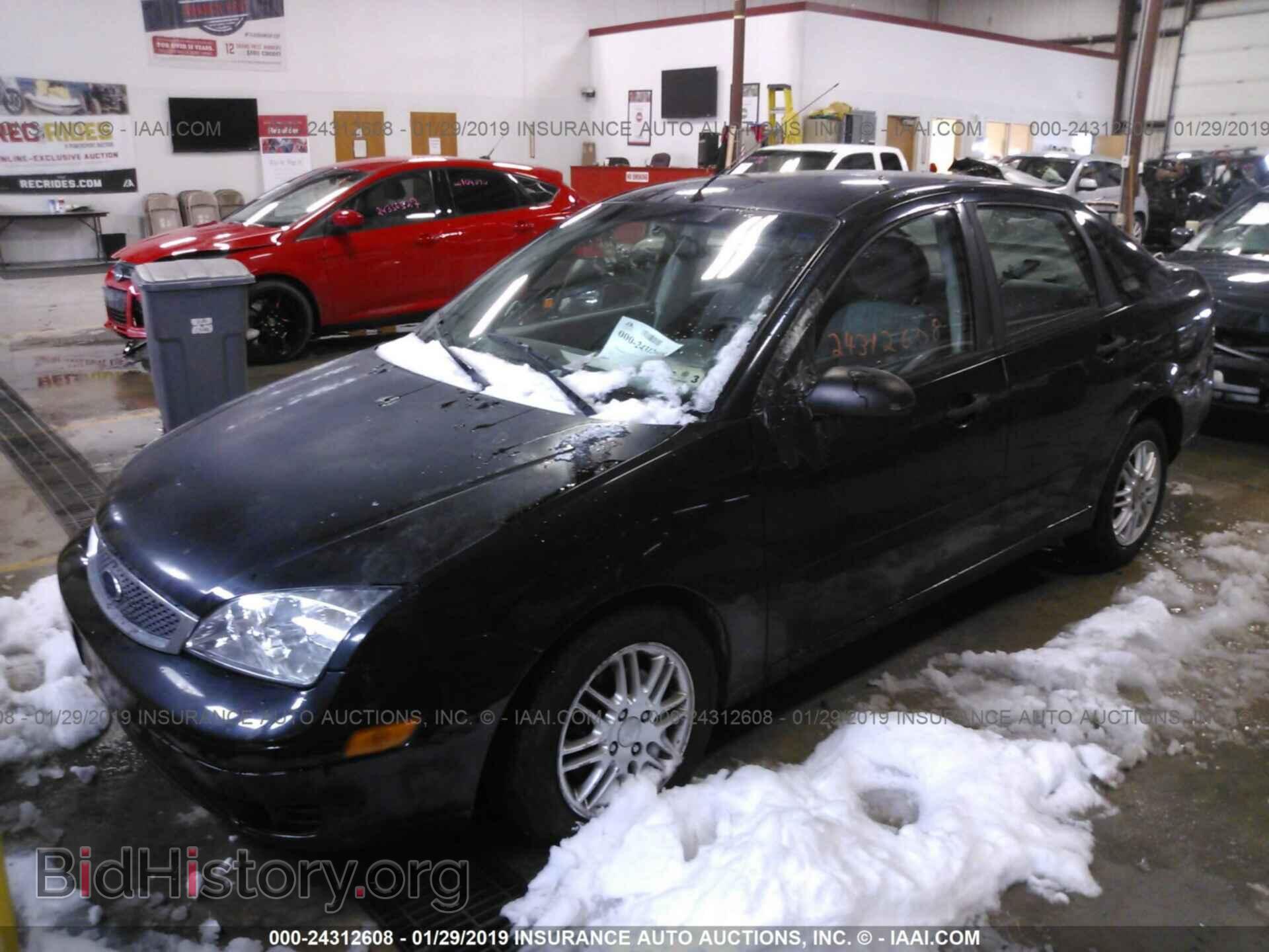 2005 FORD FOCUS - VIN: 1FAFP34N05W162010 - Фото 2