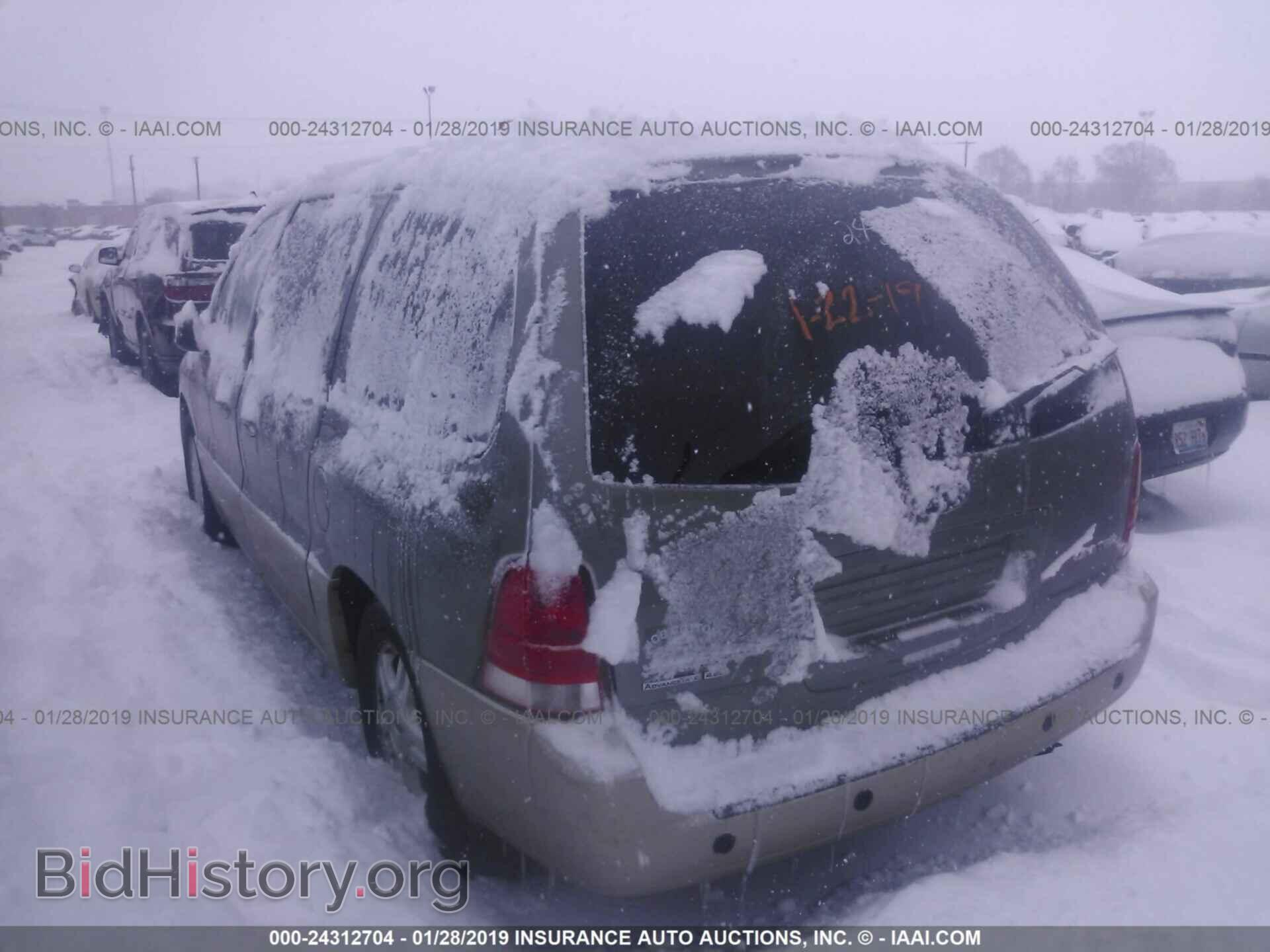 2005 FORD FREESTAR - VIN: 2FMDA58225BA00603 - Фото 3