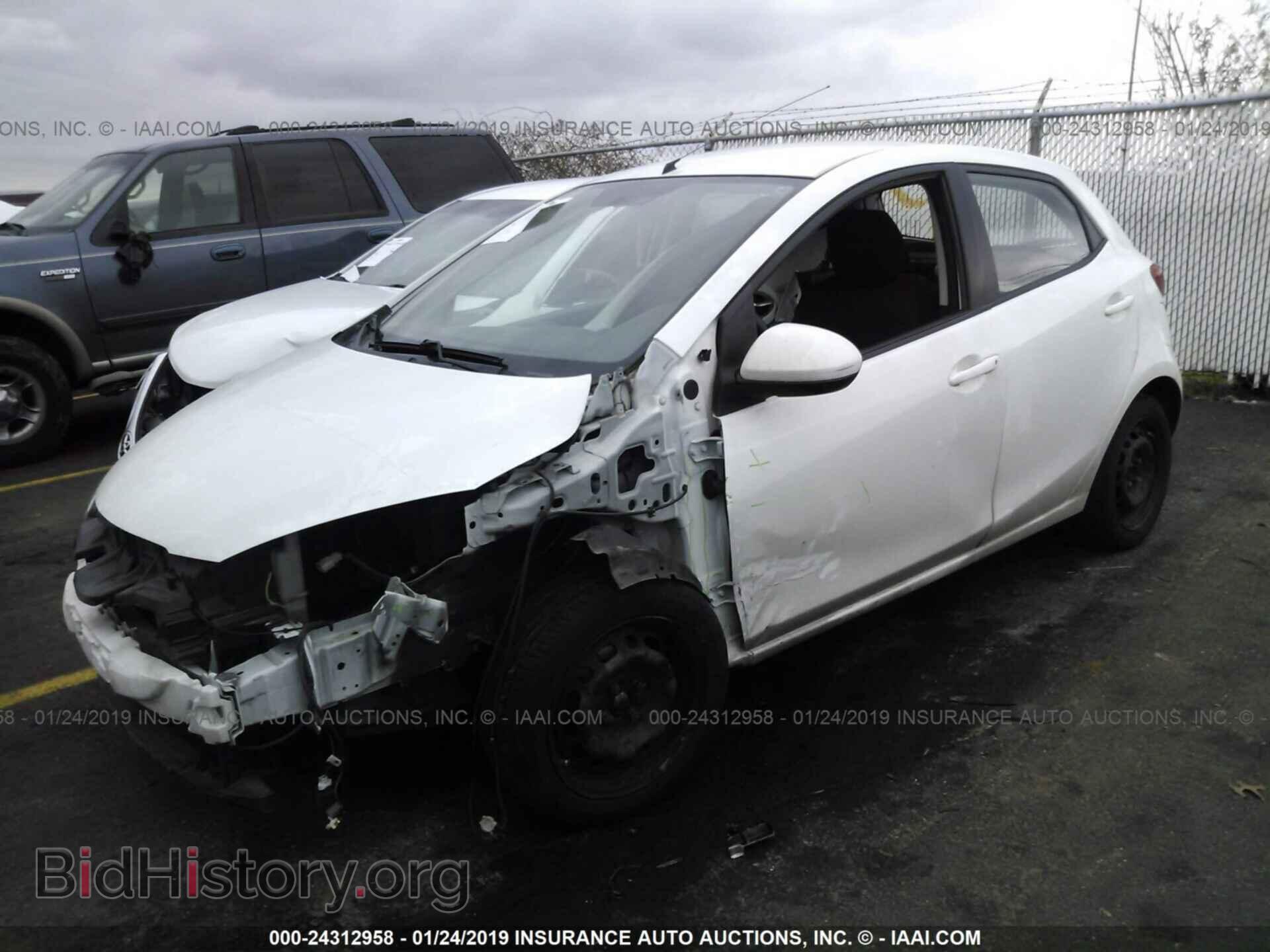 2013 MAZDA MAZDA2 - VIN: JM1DE1KY1D0159708 - Photo 2