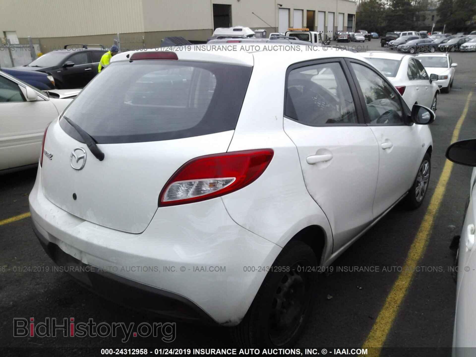 2013 MAZDA MAZDA2 - VIN: JM1DE1KY1D0159708 - Photo 4