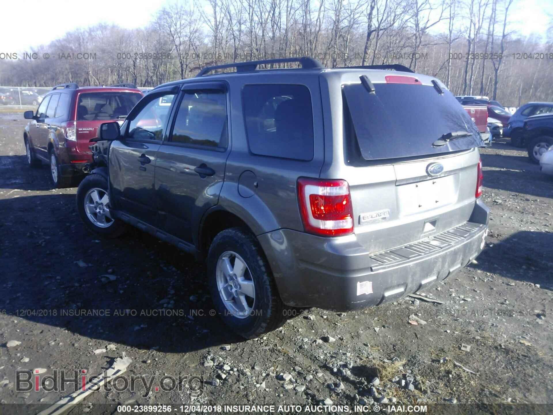 2011 FORD ESCAPE - VIN: 1FMCU9D77BKA96466 - Фото 3