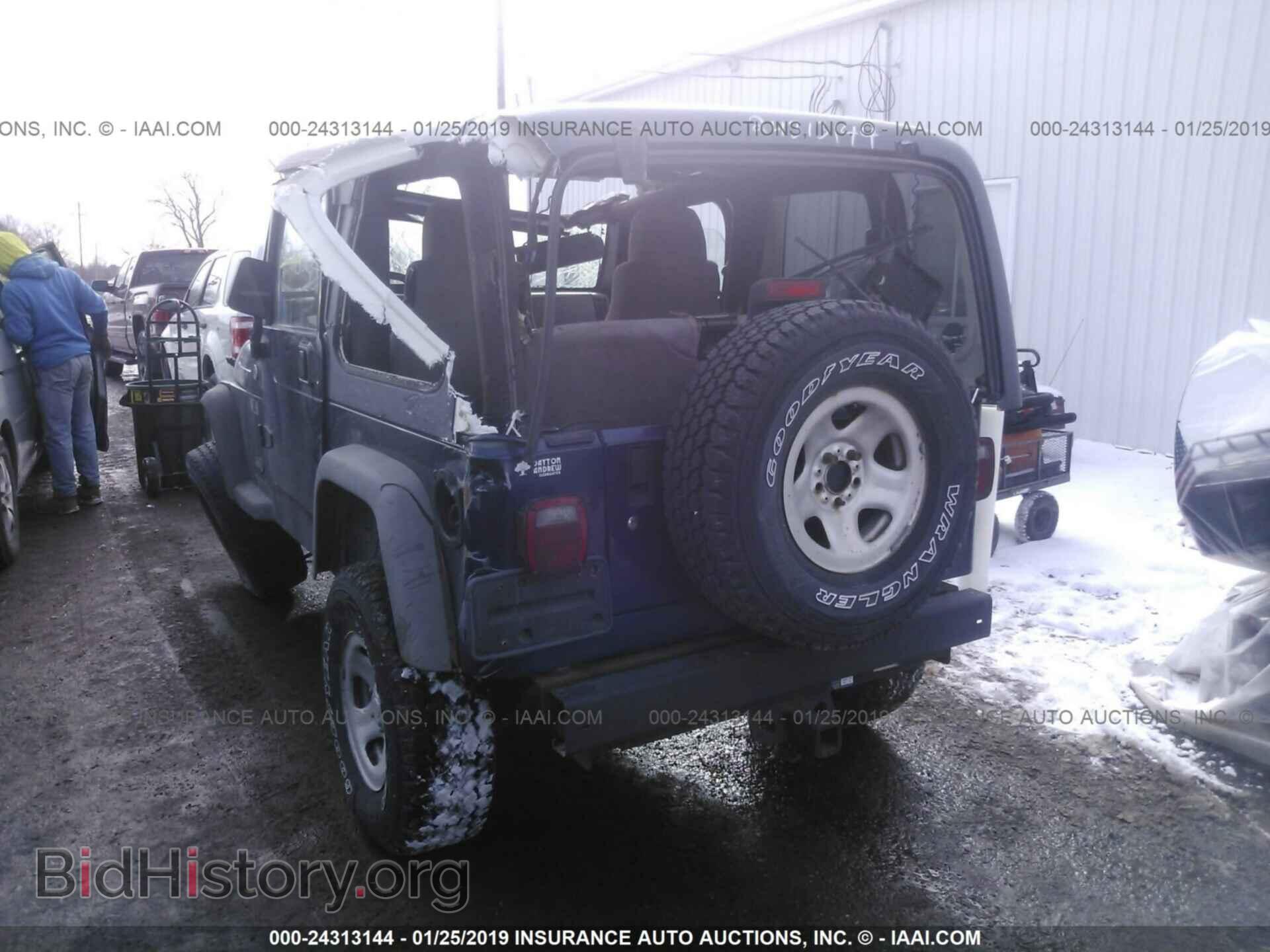 2005 JEEP WRANGLER - VIN: 1J4FA39S55P334272 - Фото 3