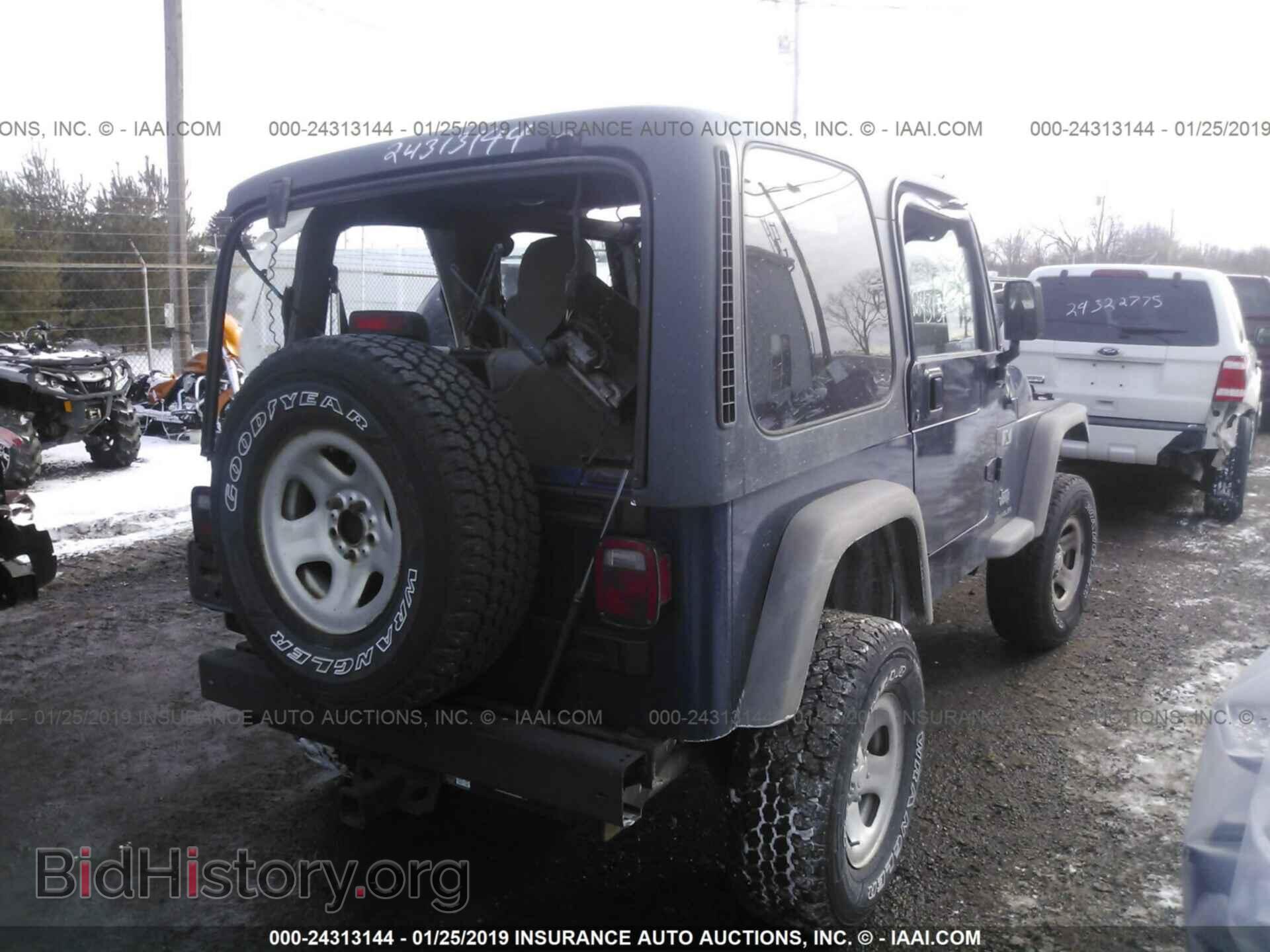 2005 JEEP WRANGLER - VIN: 1J4FA39S55P334272 - Фото 4