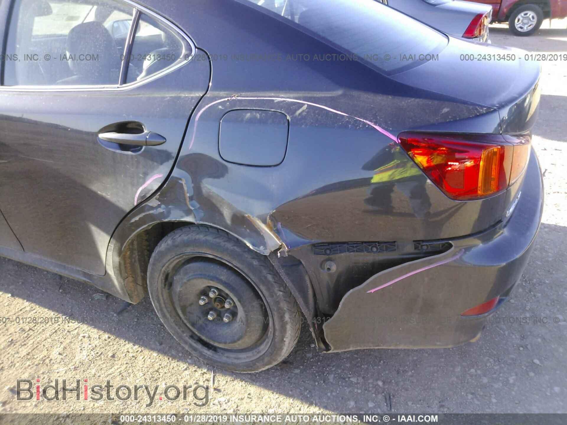 2010 LEXUS IS - VIN: JTHCF5C20A5042273 - Photo 6