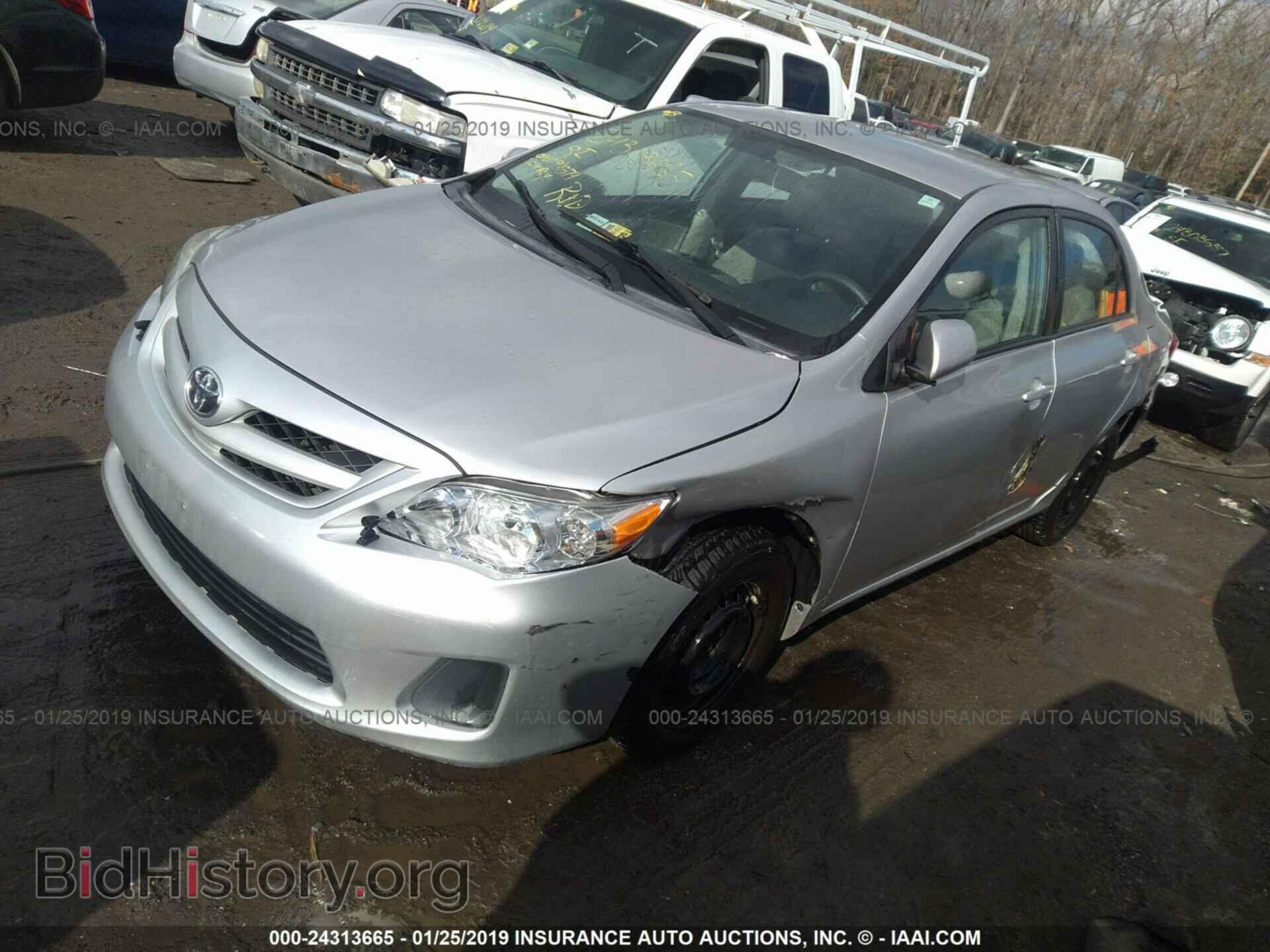 2011 TOYOTA COROLLA - VIN: 2T1BU4EE5BC657961 - Фото 2