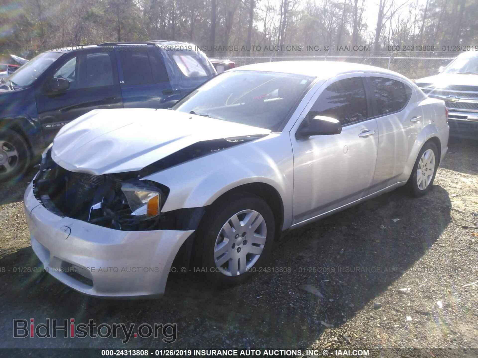 2011 DODGE AVENGER - VIN: 1B3BD4FB3BN561779 - Фото 2