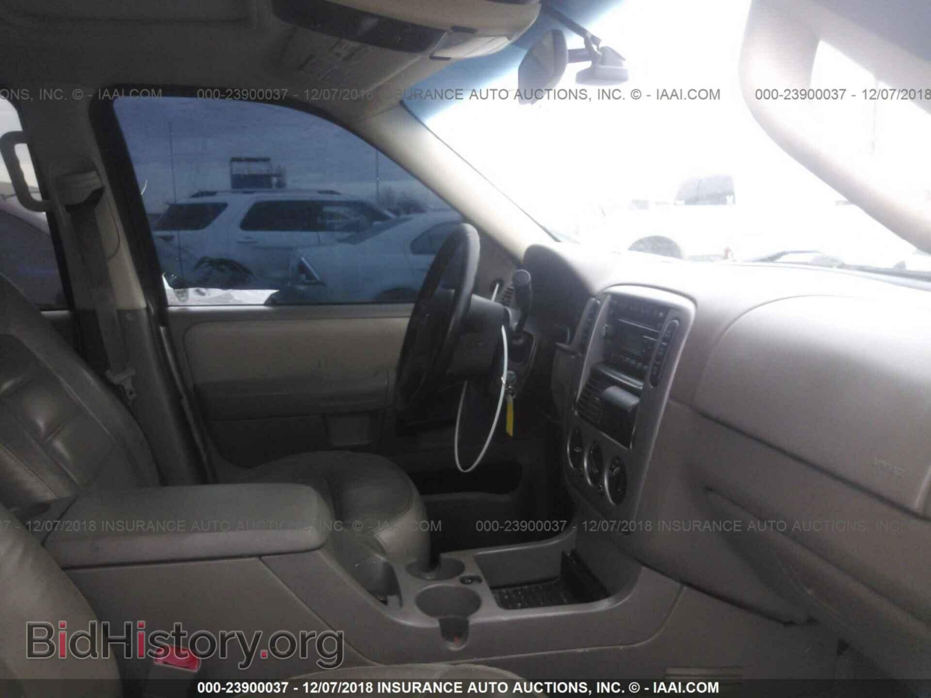 2005 FORD EXPLORER - VIN: 1FMZU73E05UB84220 - Фото 5