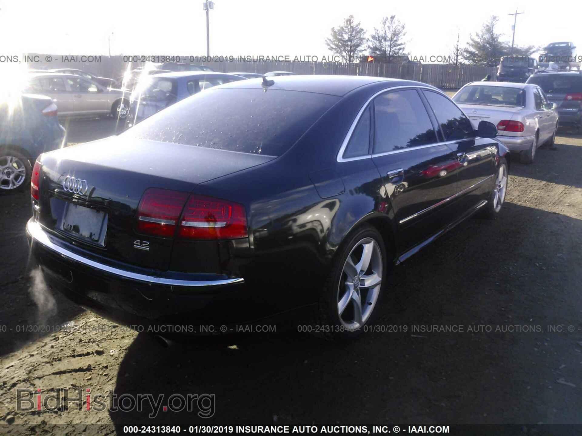 2010 AUDI A8 - VIN: WAURVAFA1AN007720 - Photo 4